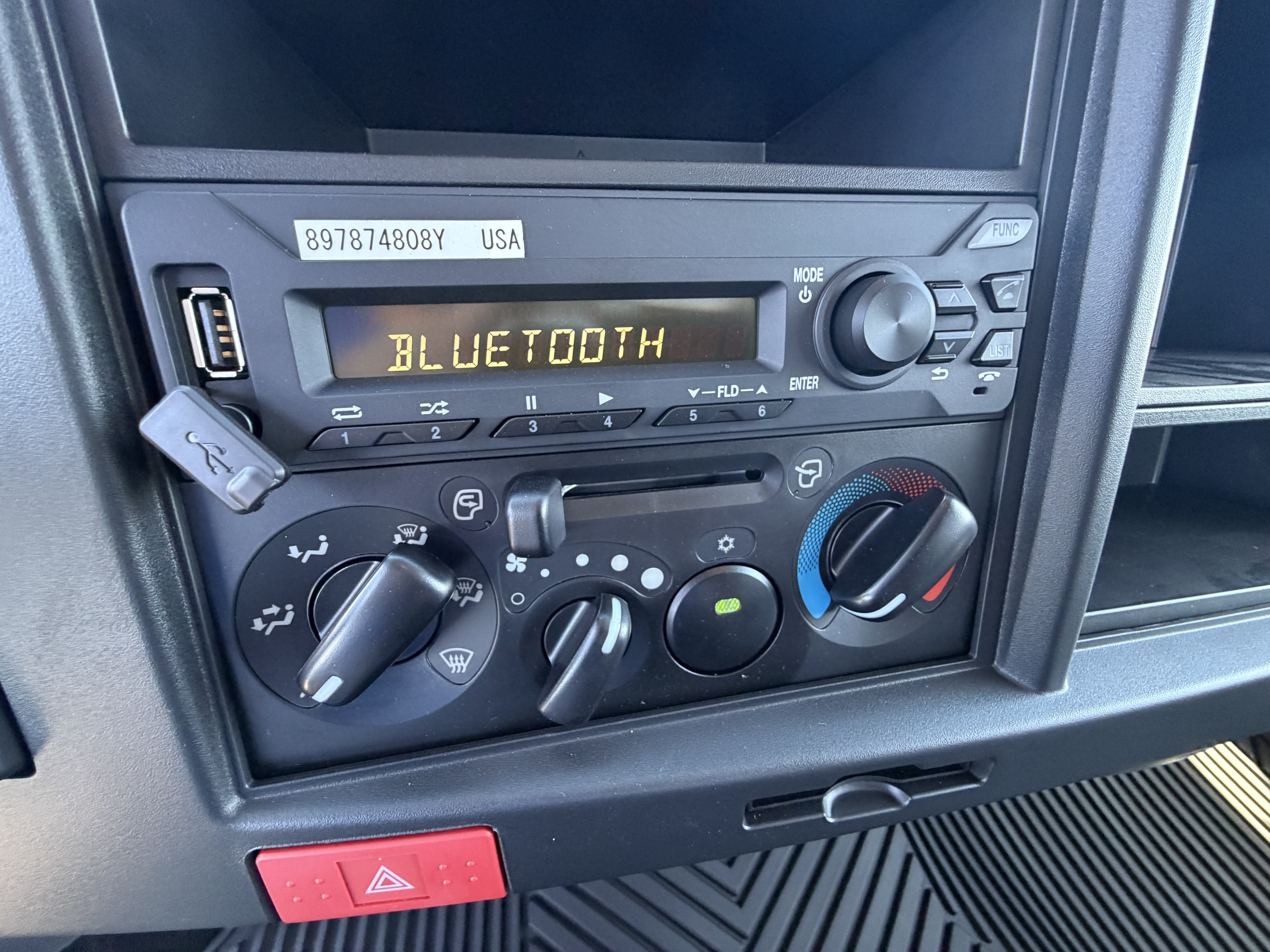 2026 Isuzu NPR HD GAS 18'