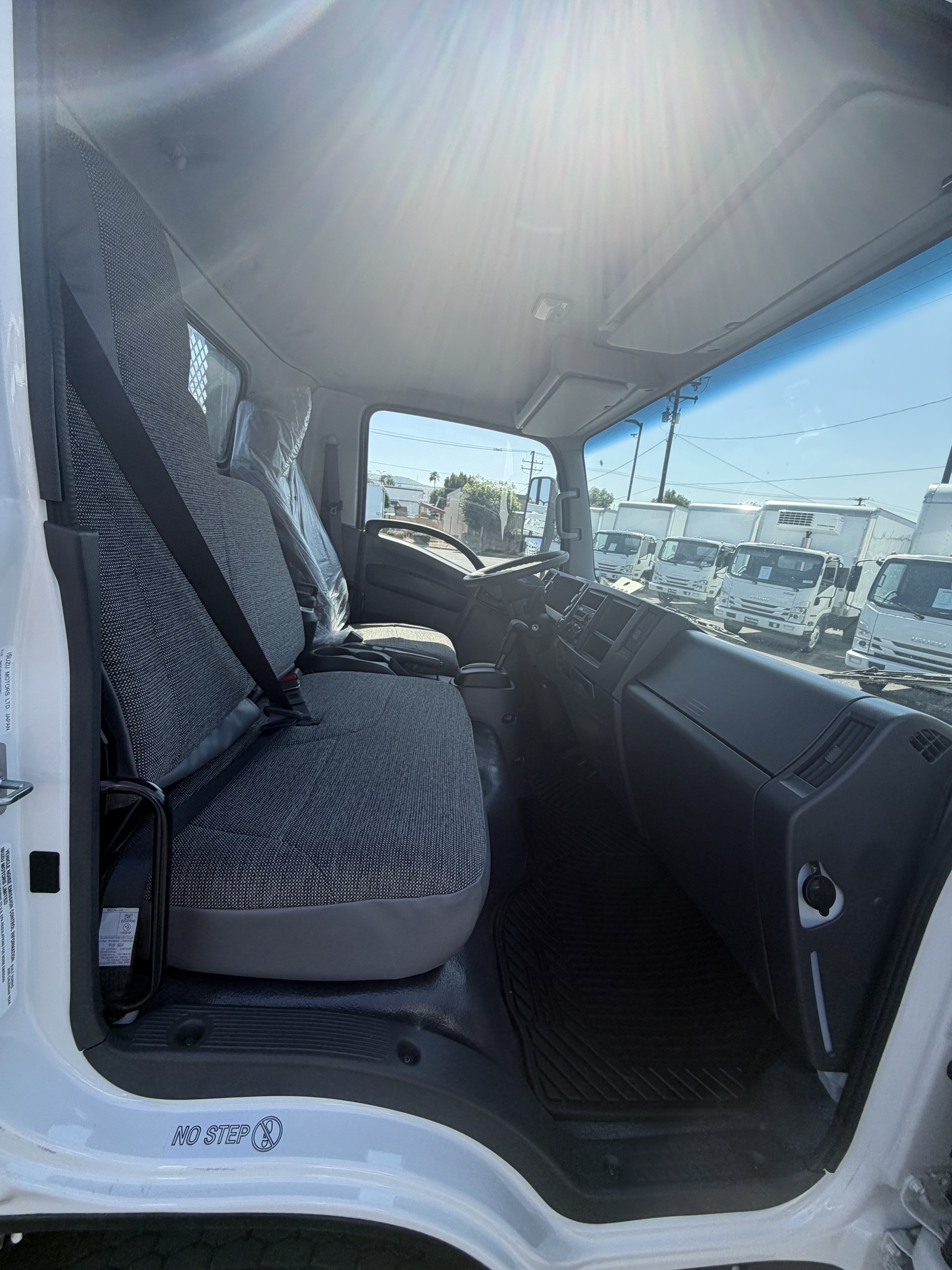 2026 Isuzu NPR HD GAS 16'
