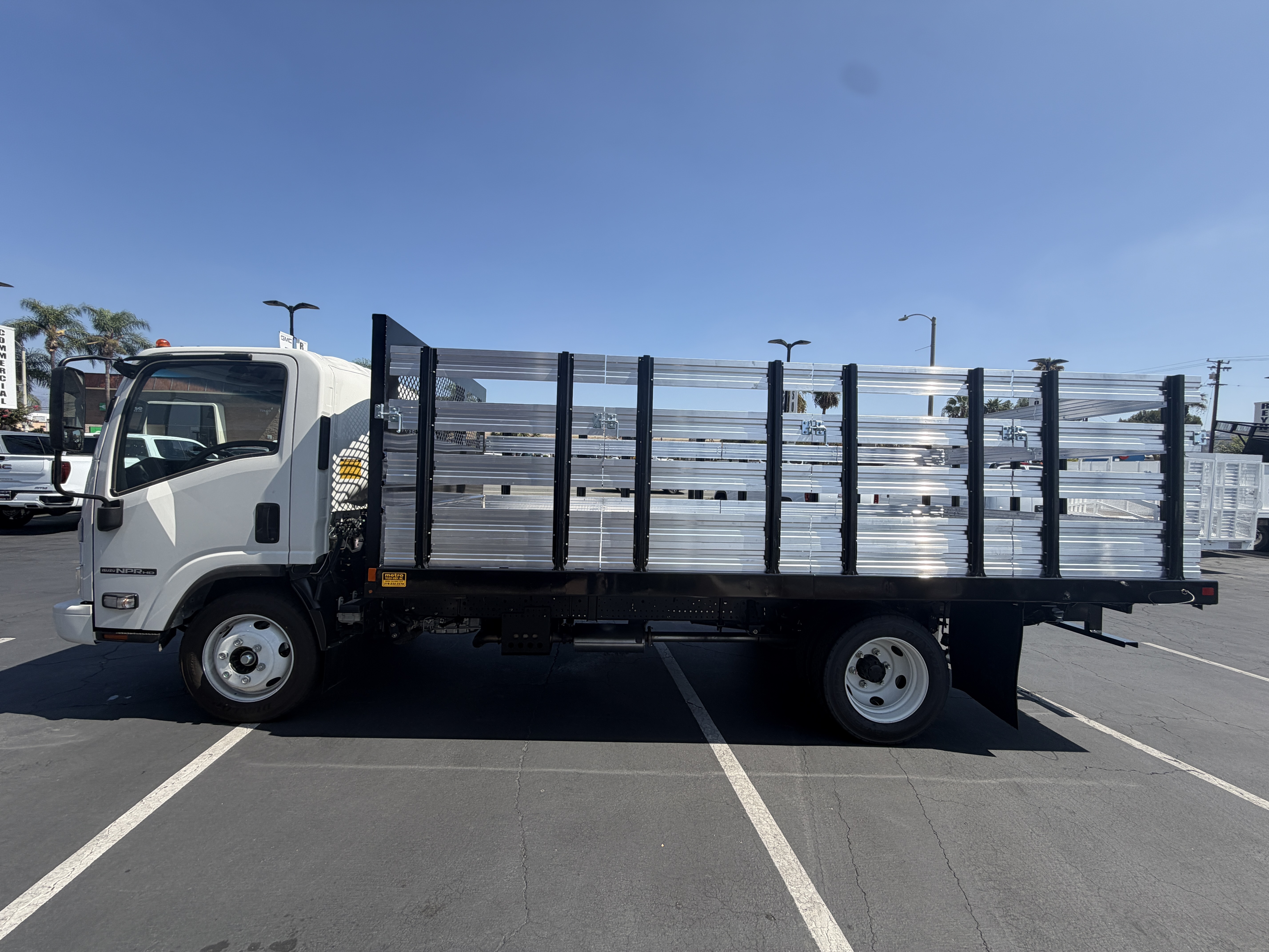 2026 Isuzu NPR HD GAS 16'