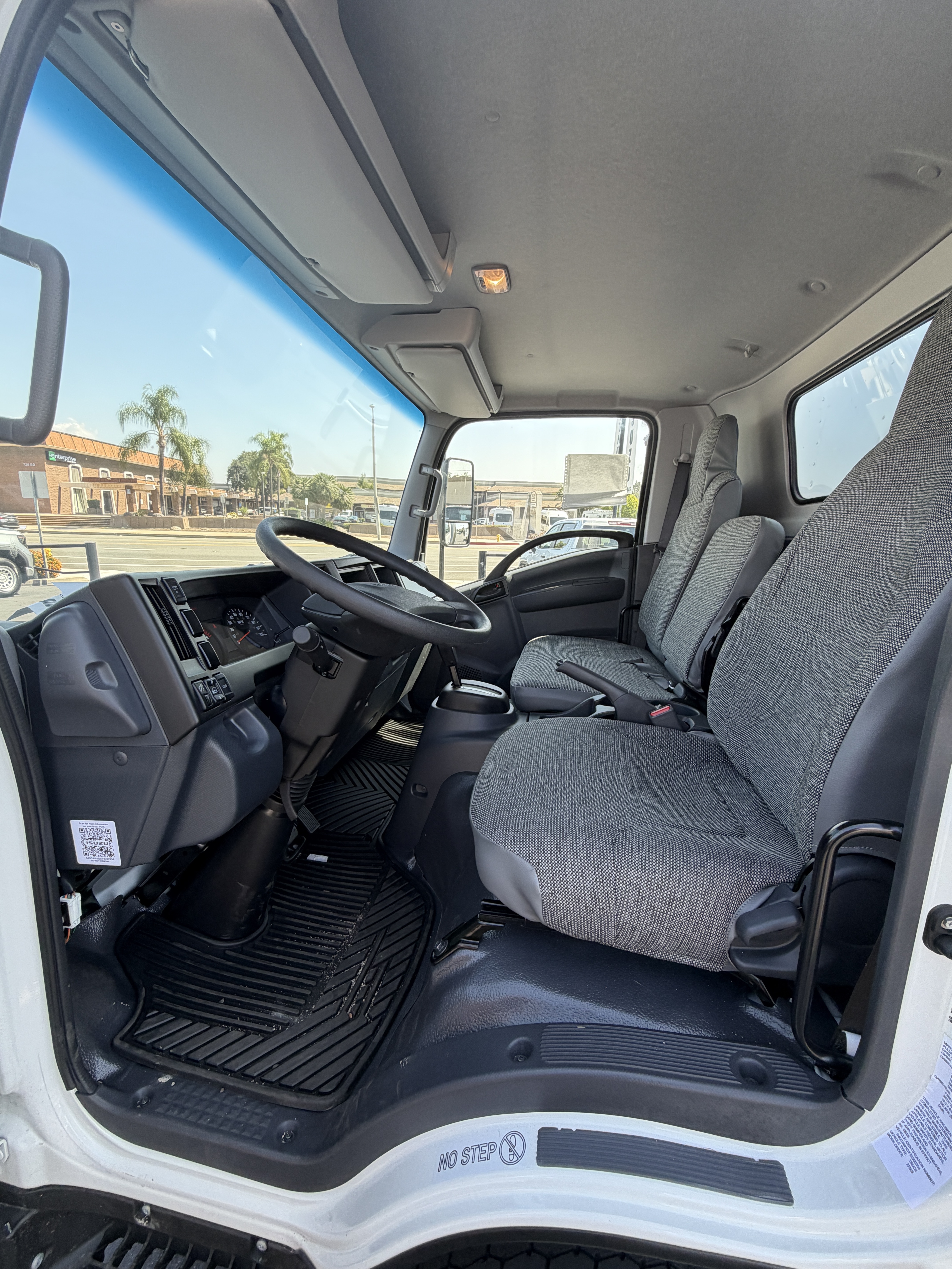 2026 Isuzu NPR HD GAS 16'