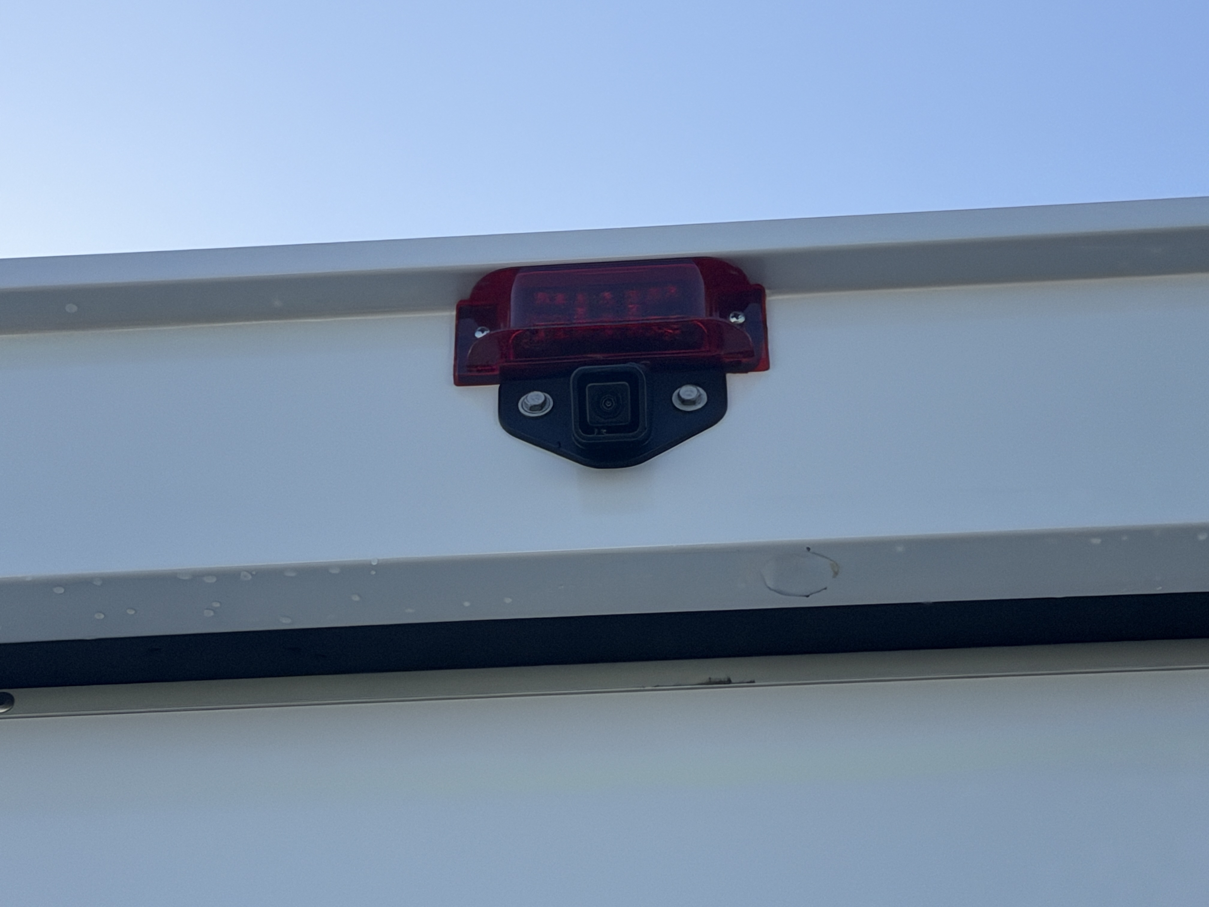 2025 GMC SAVANA 3500 GAS 12 ft.