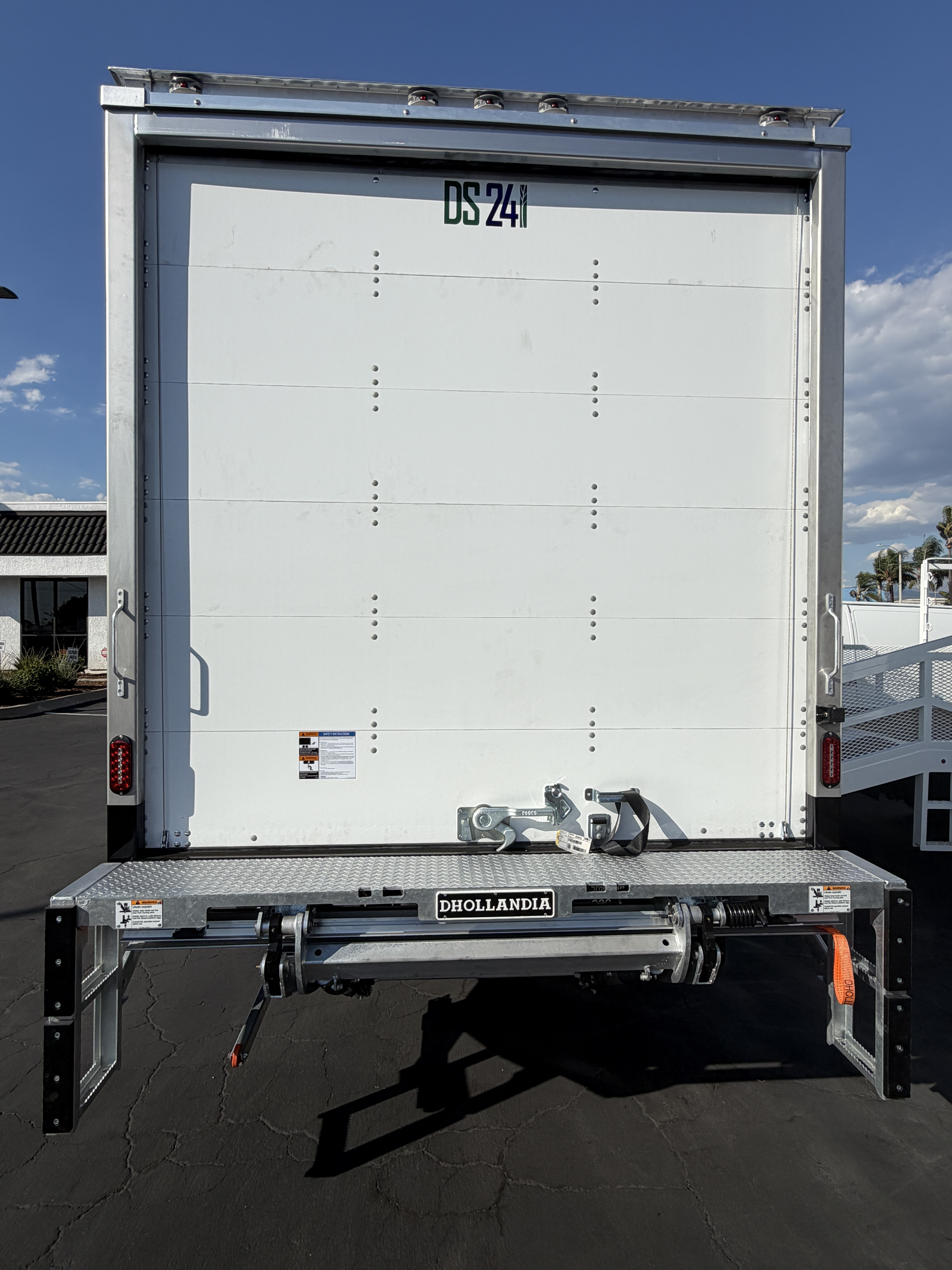 2026 Isuzu NPR HD GAS