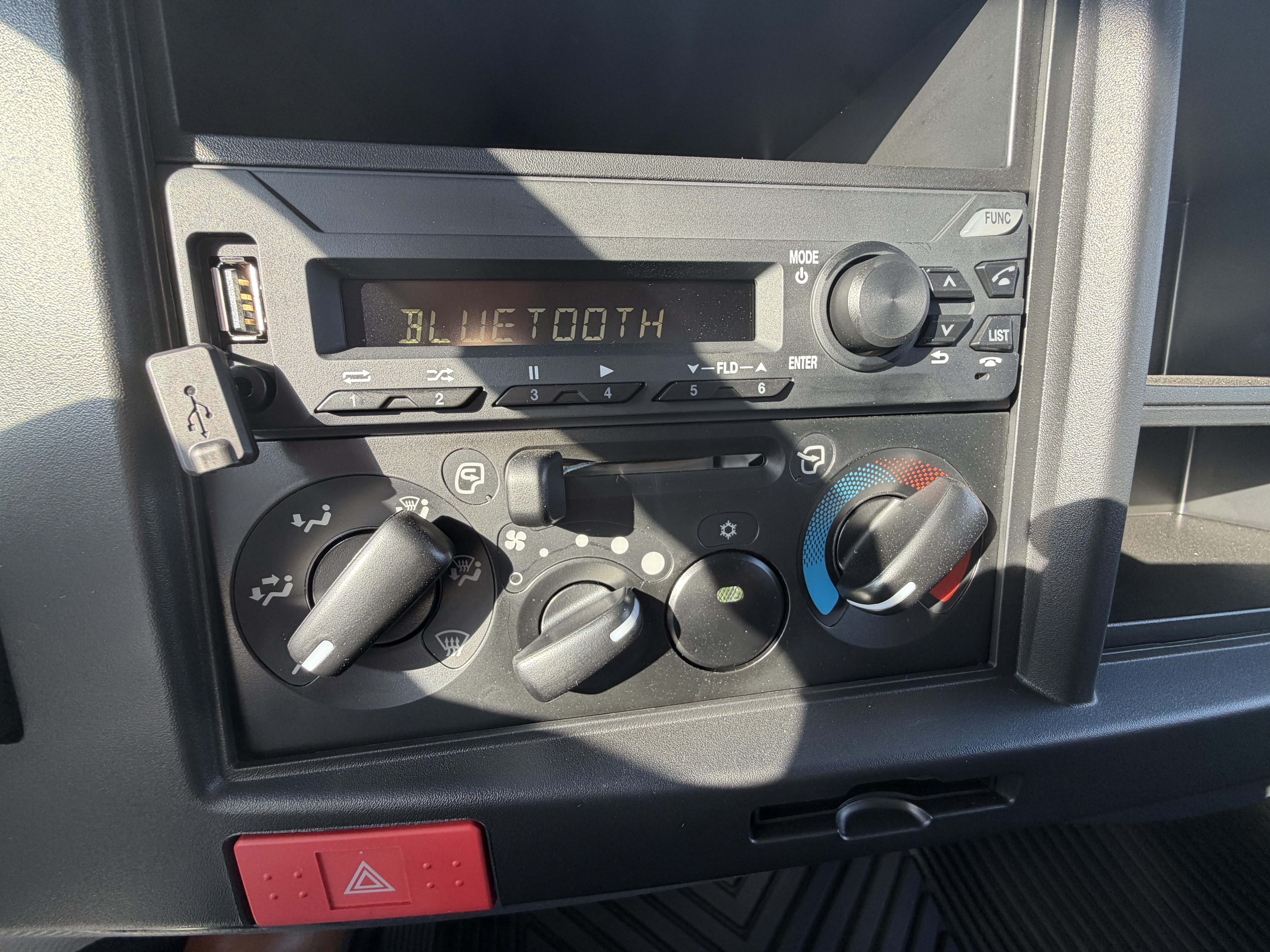 2026 Isuzu NPR HD GAS