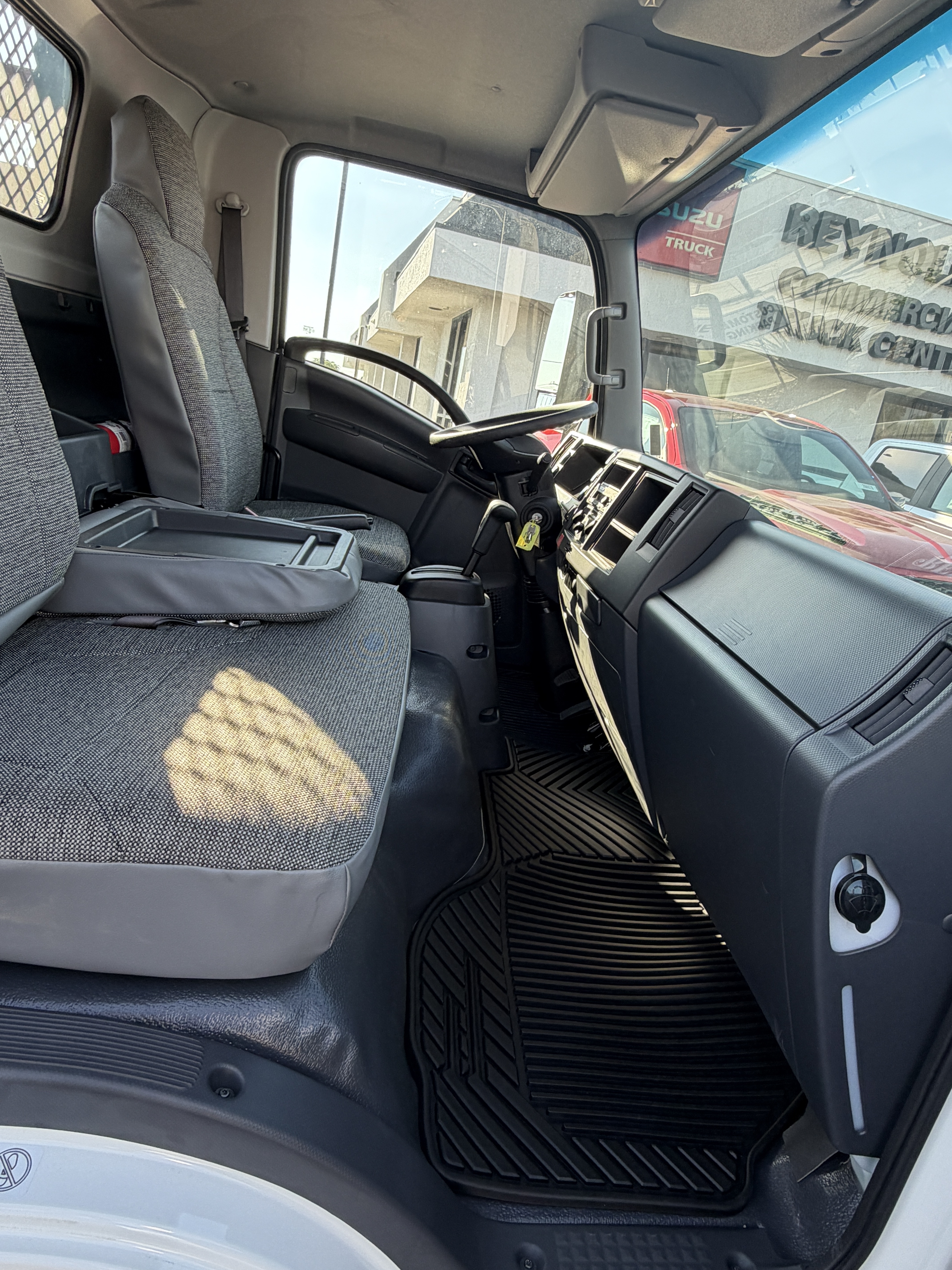 2027 Isuzu NPR HD GAS