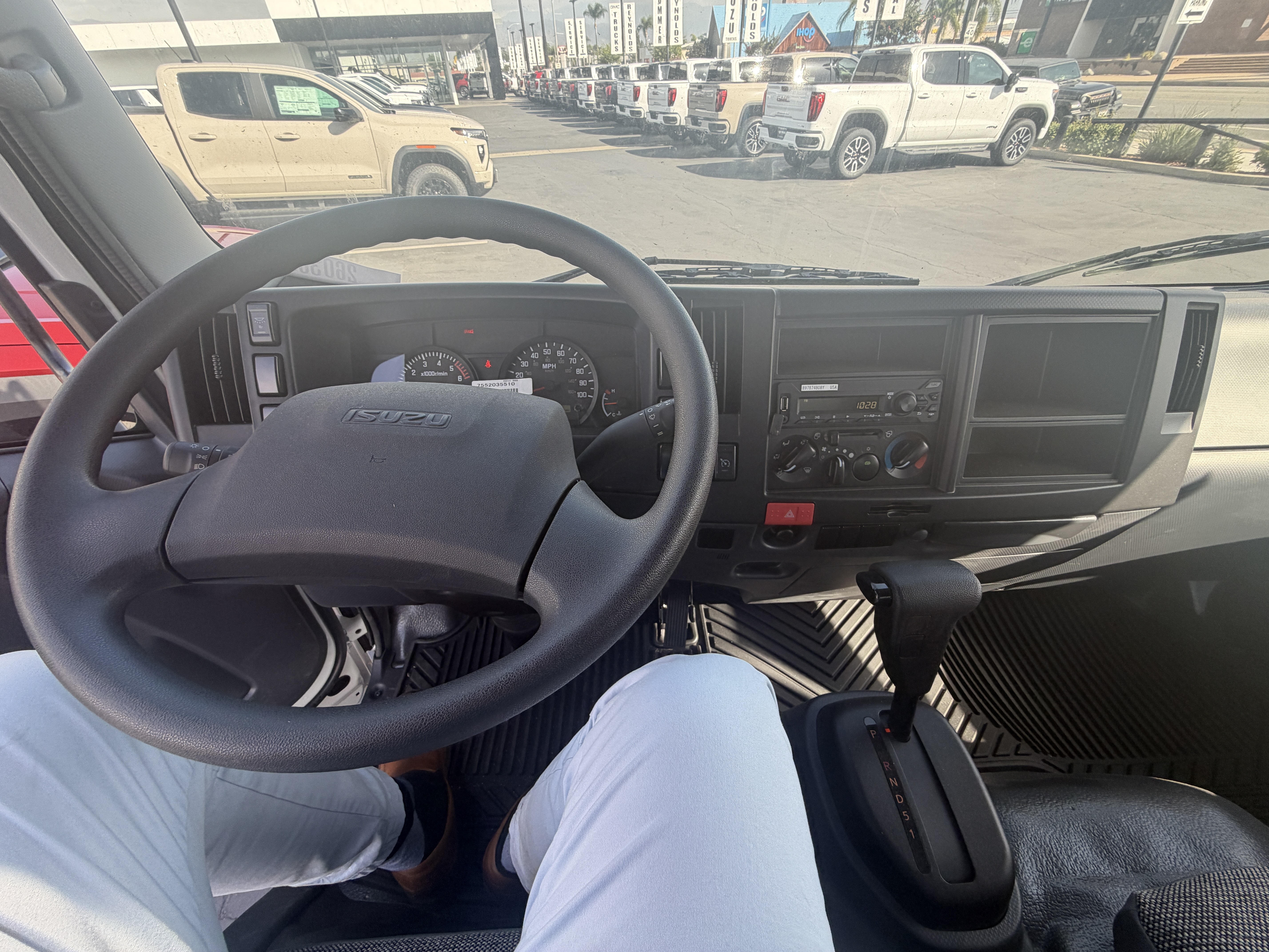 2026 Isuzu NPR HD GAS 16'