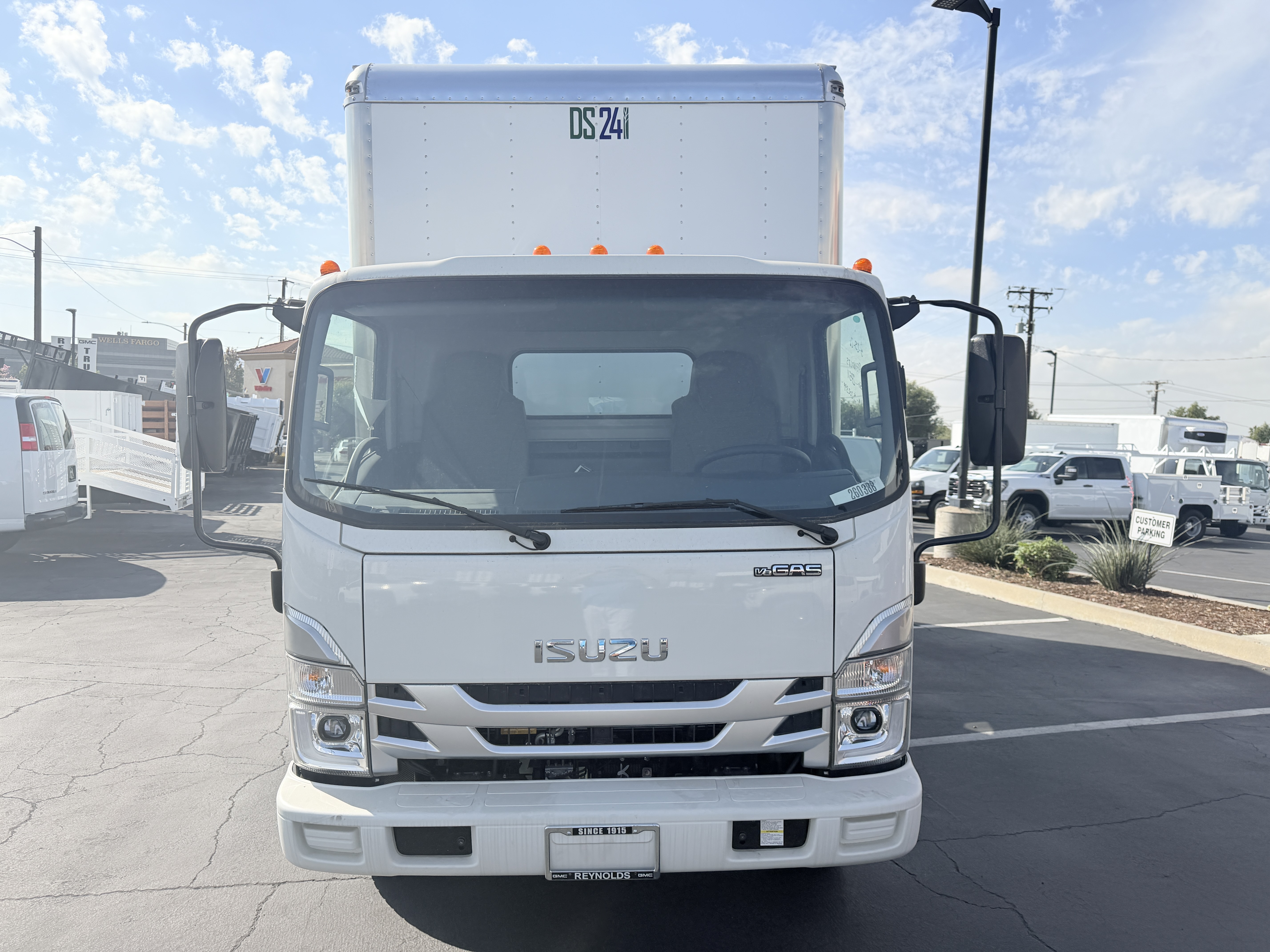 2026 Isuzu NPR HD GAS 16'