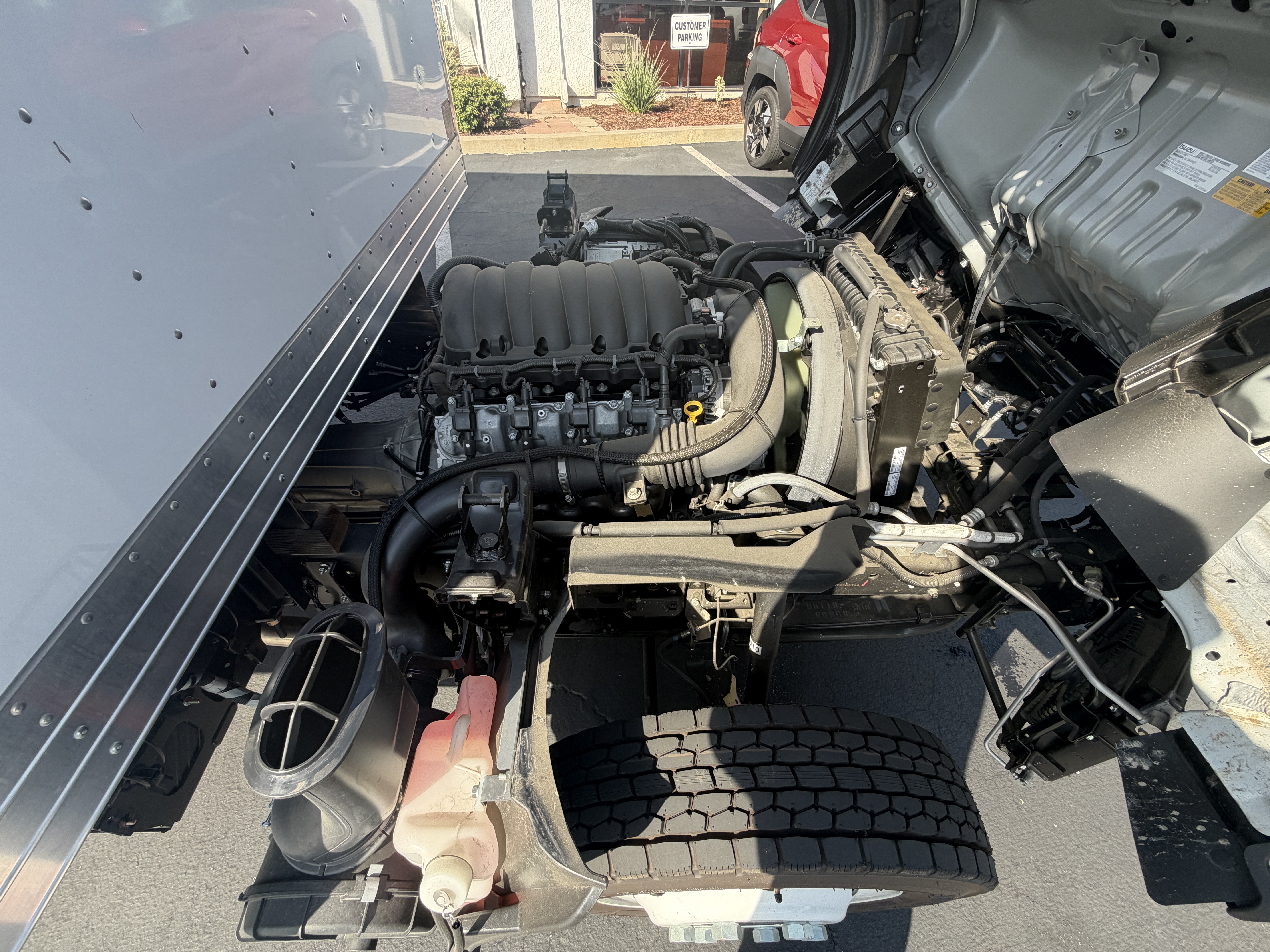 2026 Isuzu NPR HD GAS 16'