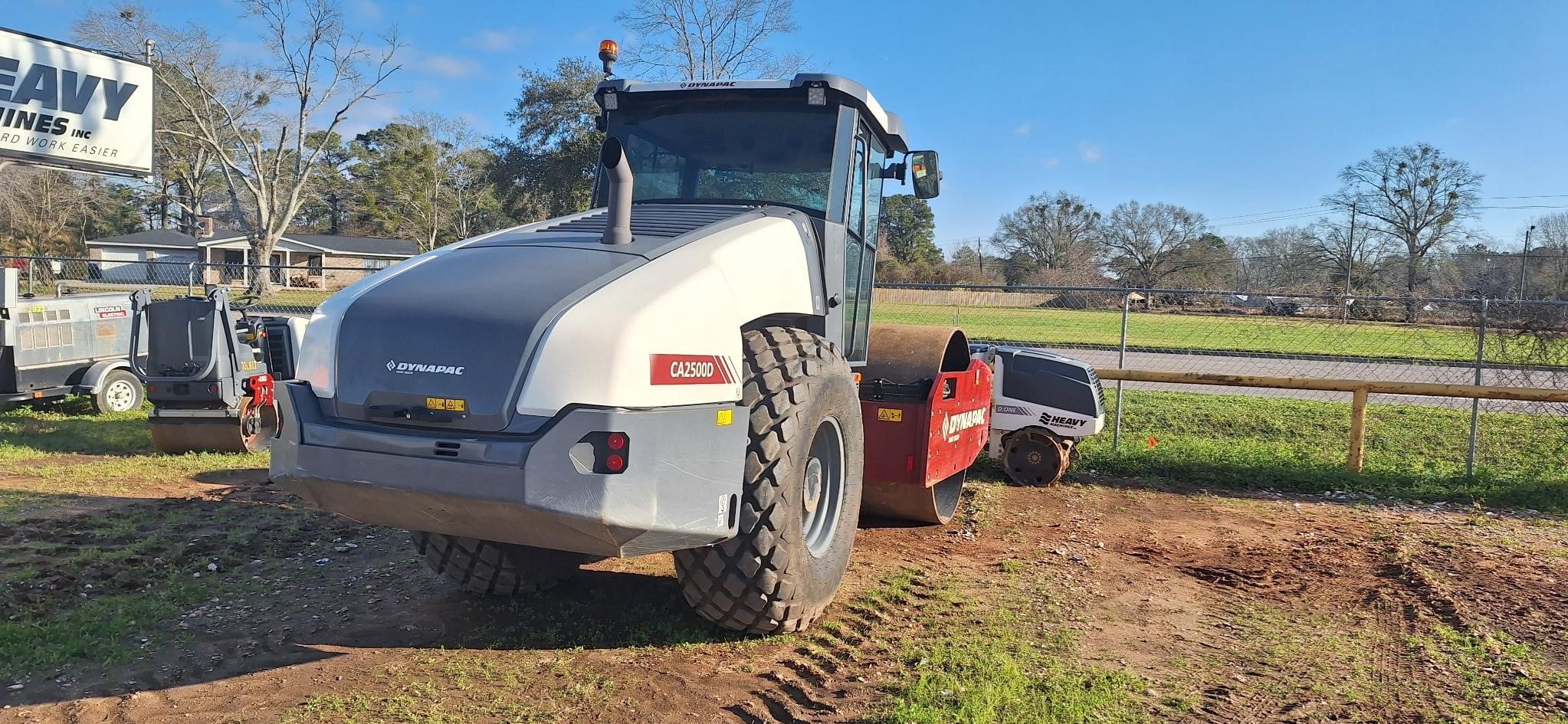 2023 Dynapac CA2500D
