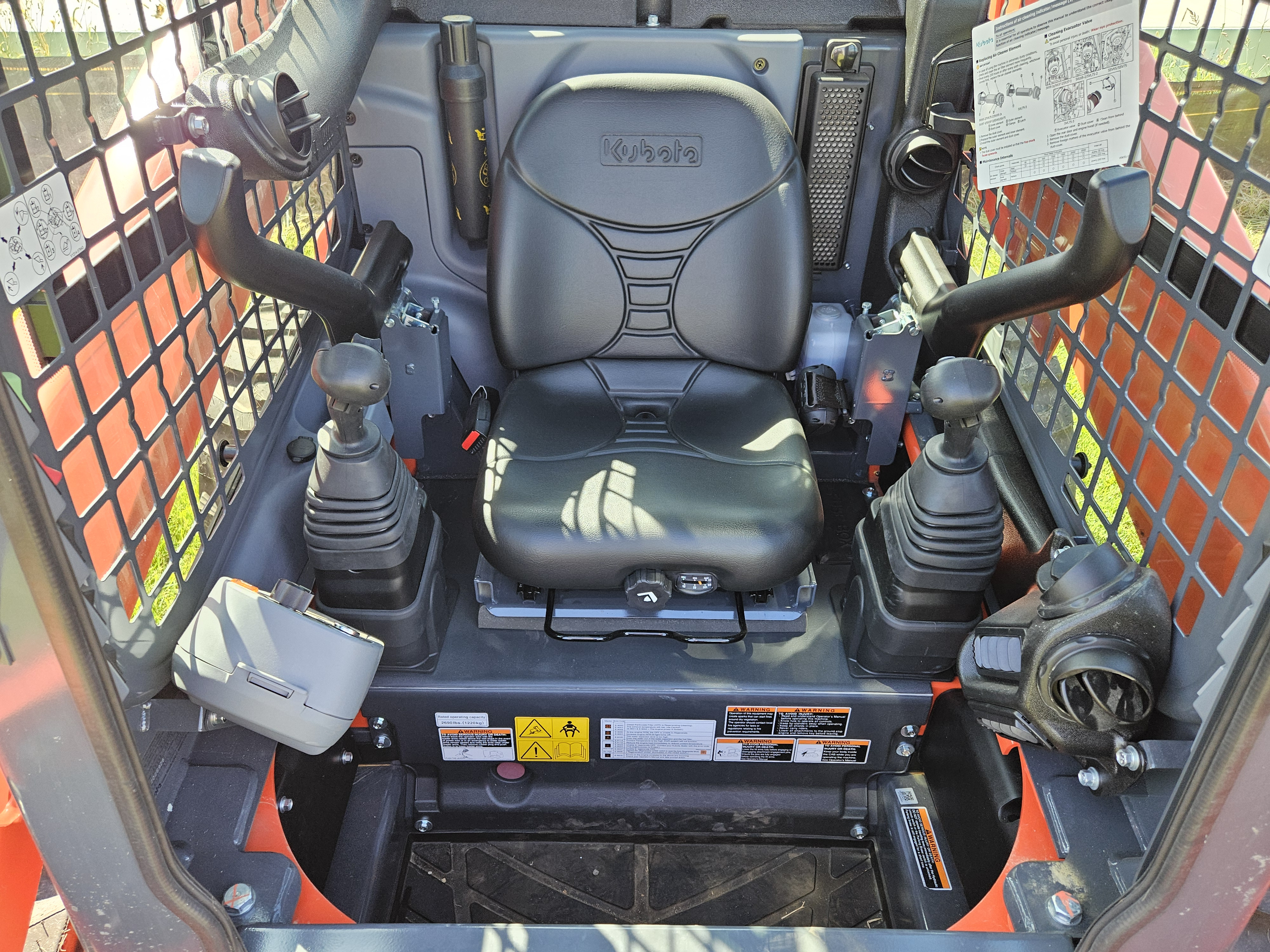 0 Kubota SSV75