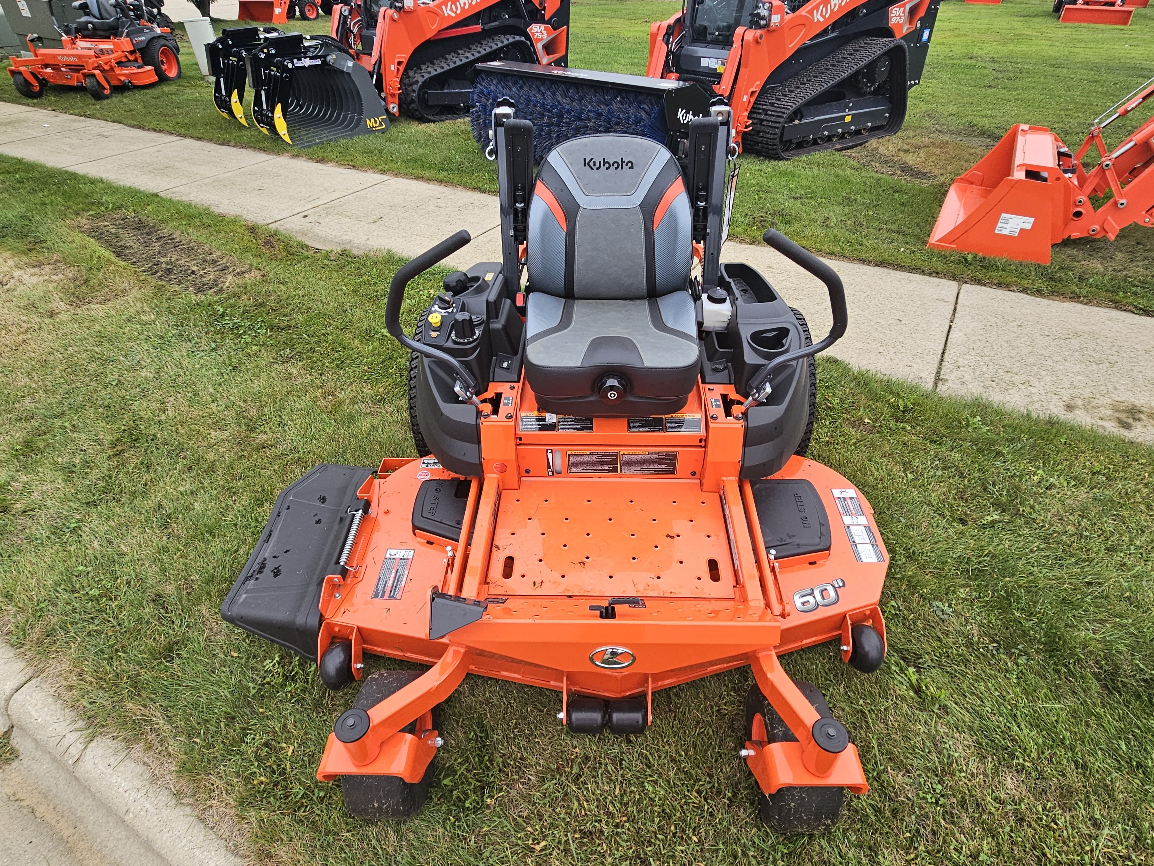 Photo of Kubota Z452KWTi-60
