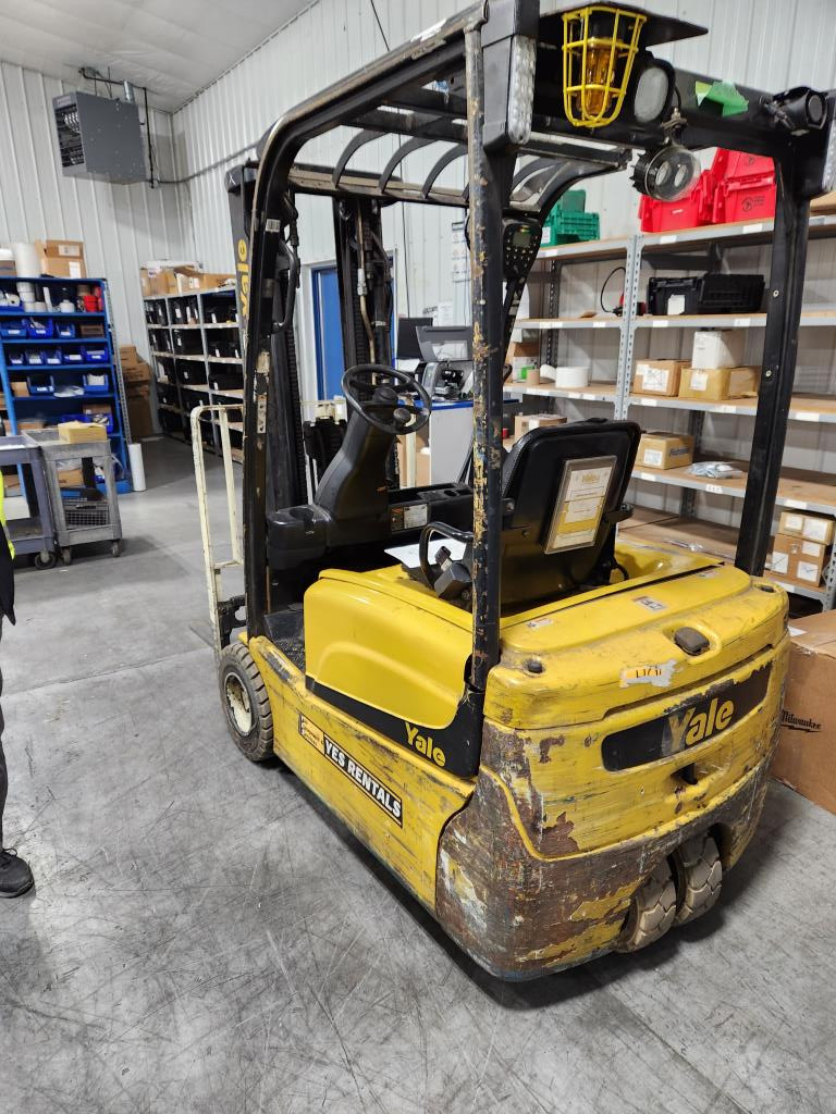 2012 Yale ERP-040VT