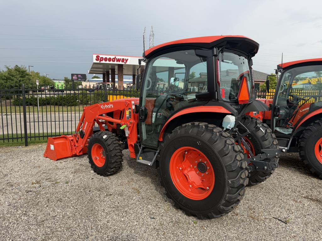 Photo of a  Kubota L6070PRM