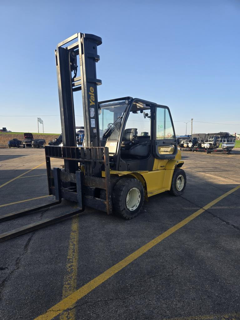 2017 Yale GP190VX