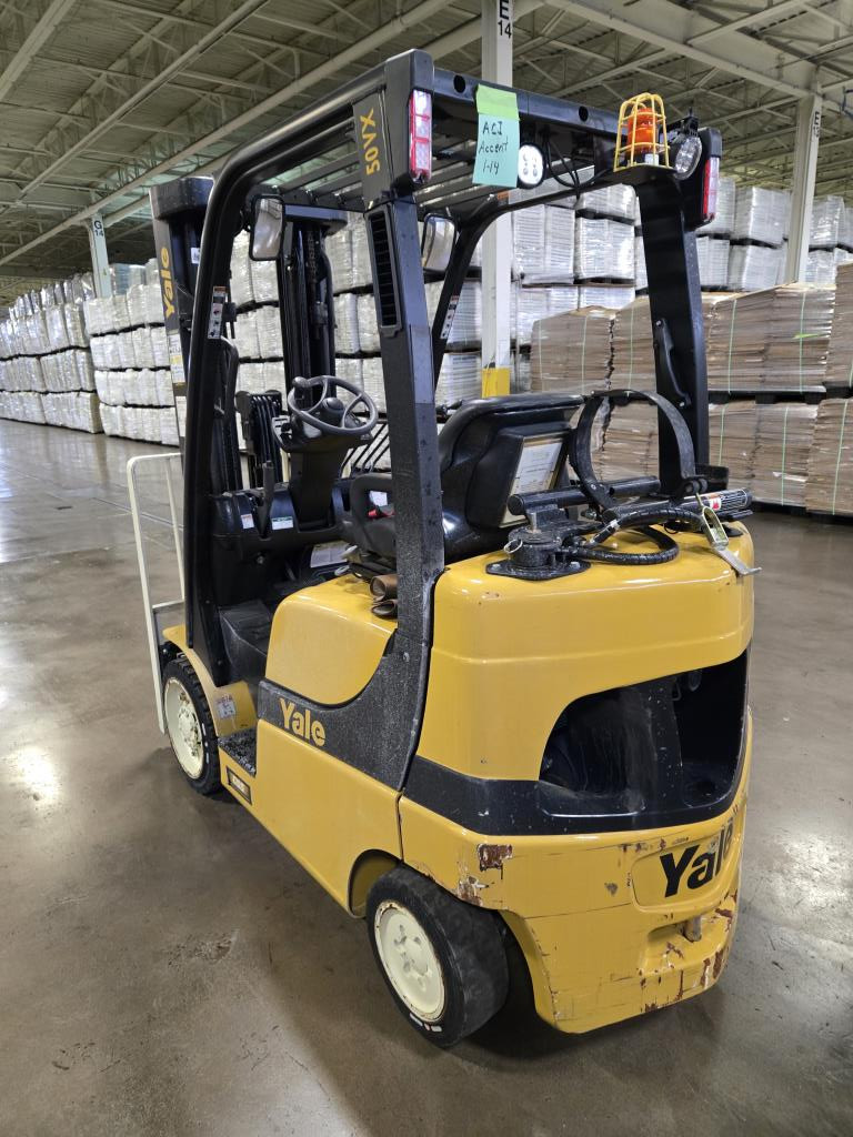2022 Yale GC050VX