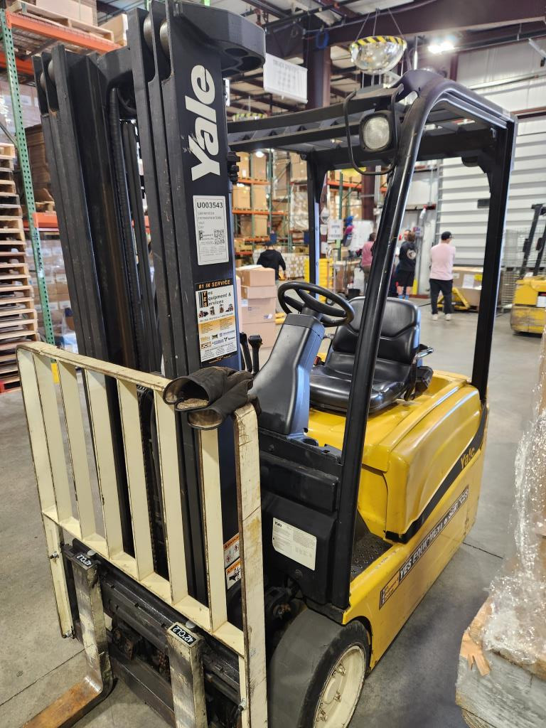 2010 Yale ERP-040VT