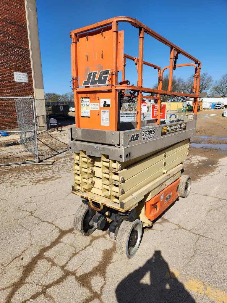 2018 JLG 2630ES