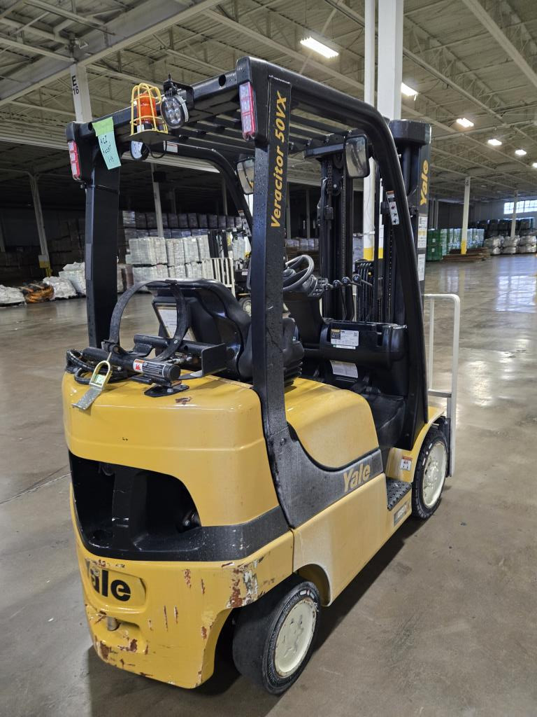 2022 Yale GC050VX