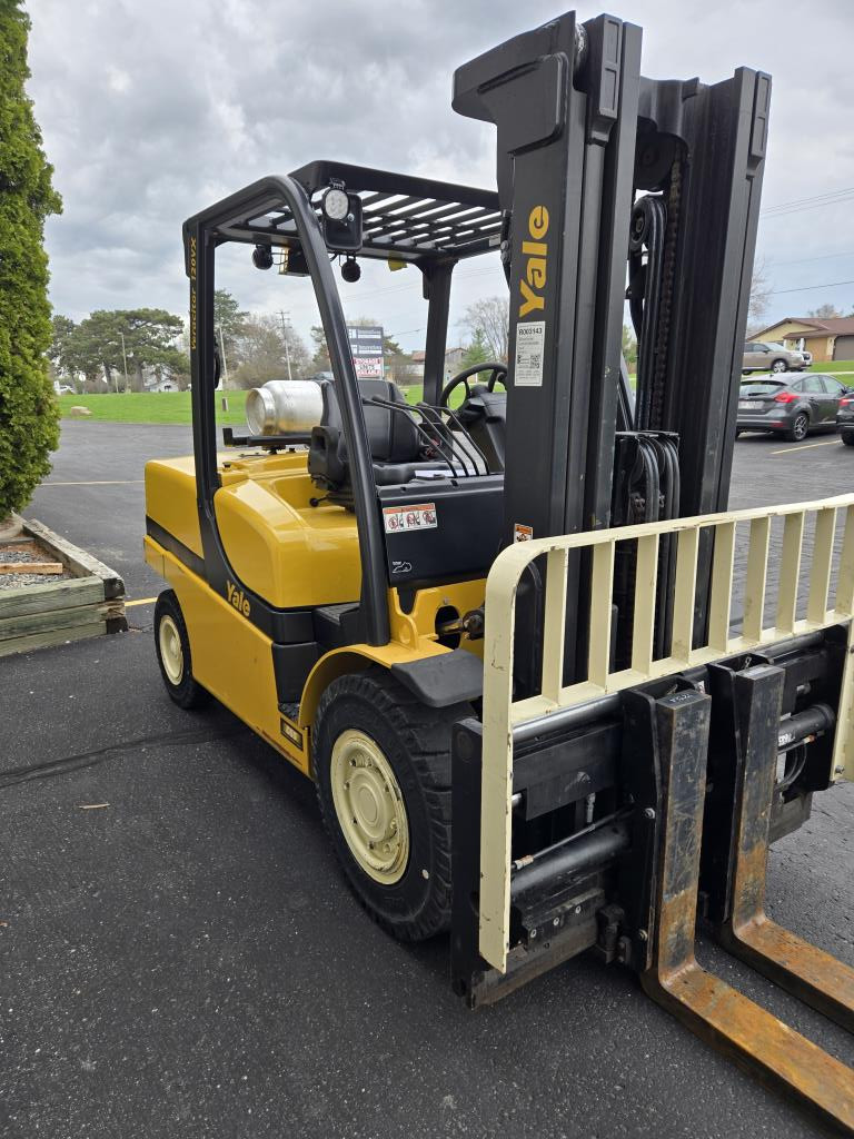 2022 Yale GP120VX