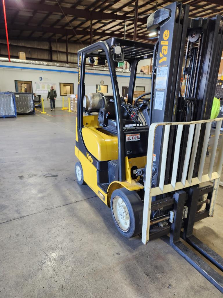 2022 Yale GC050VX