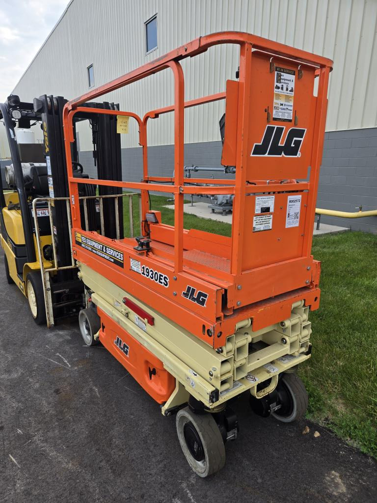 2018 JLG 1930ES