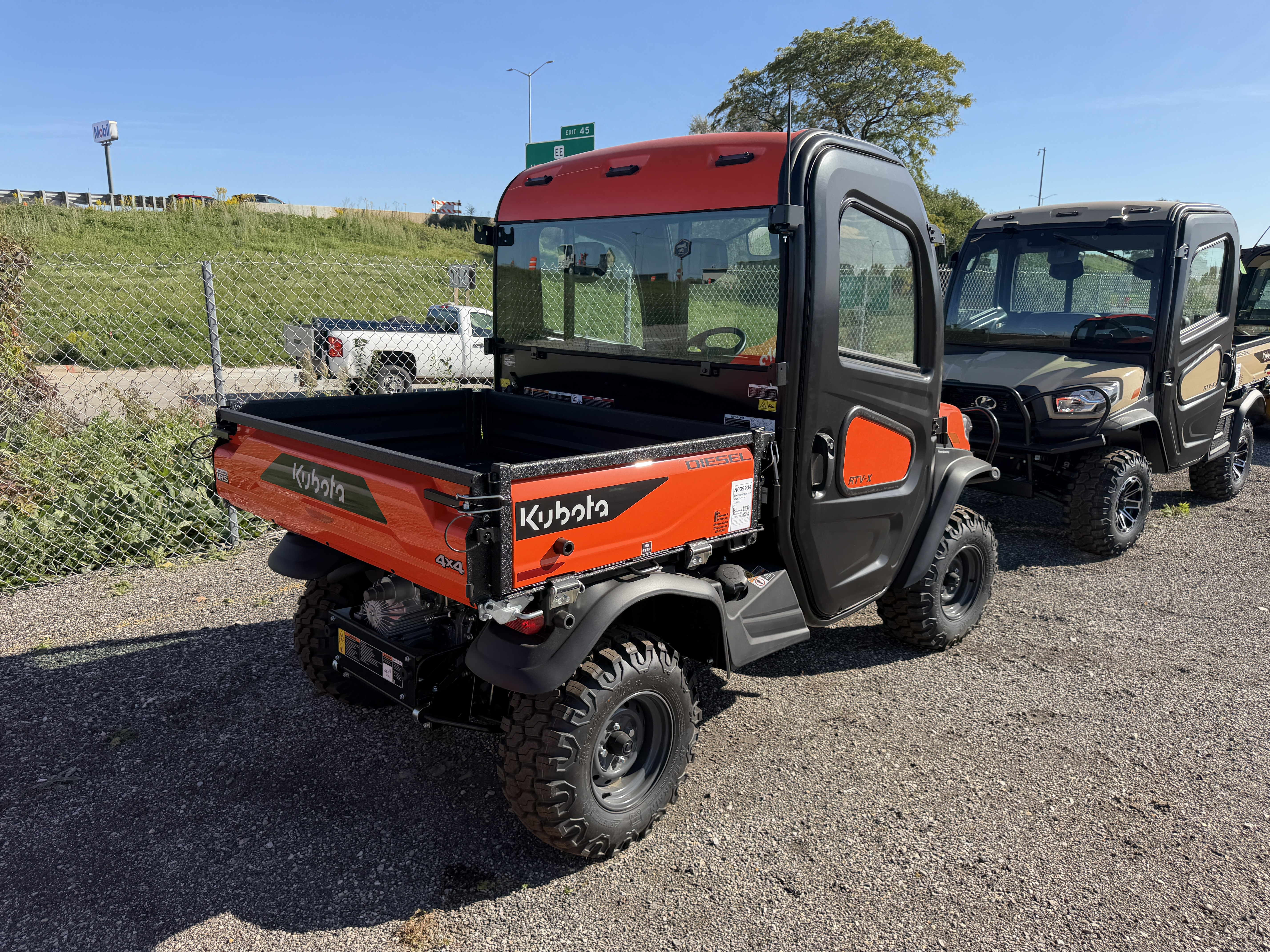 0 Kubota RTVX2C-PKLH-1