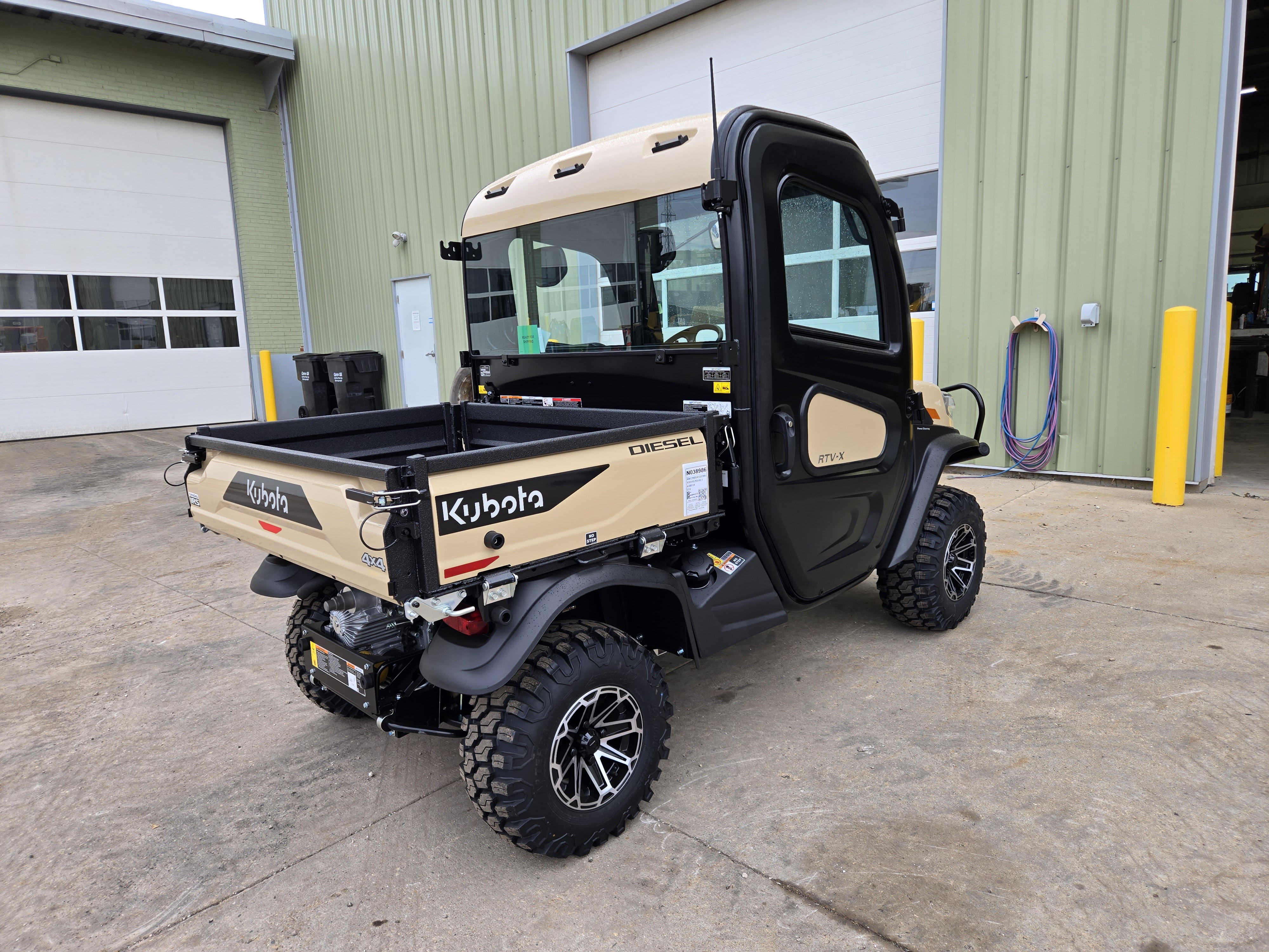 0 Kubota RTVX2C-PDLHS-1