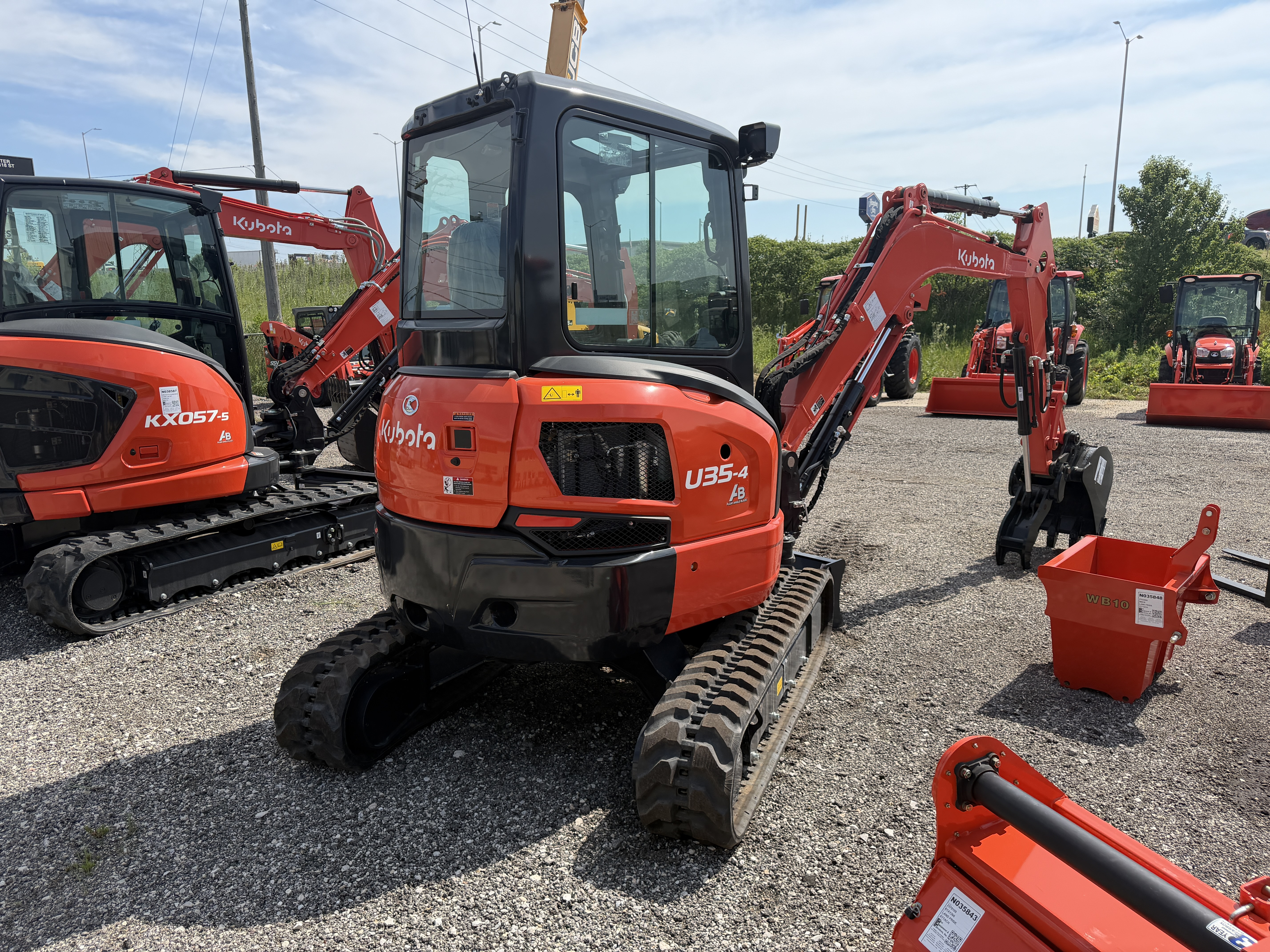 0 Kubota U35-4 ANGLE BLADE