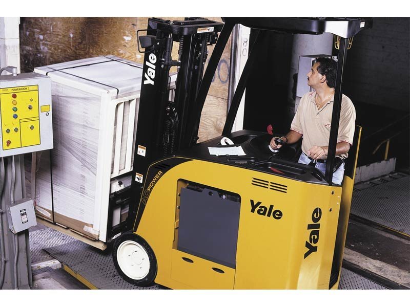 Photo of 2013 Yale ESC040AC