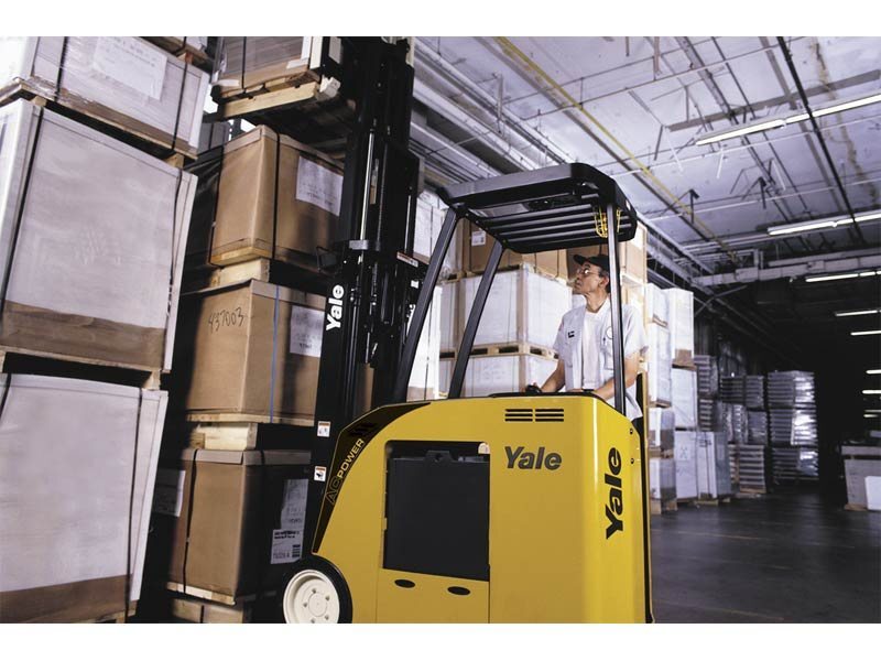 2014 Yale ESC040AC