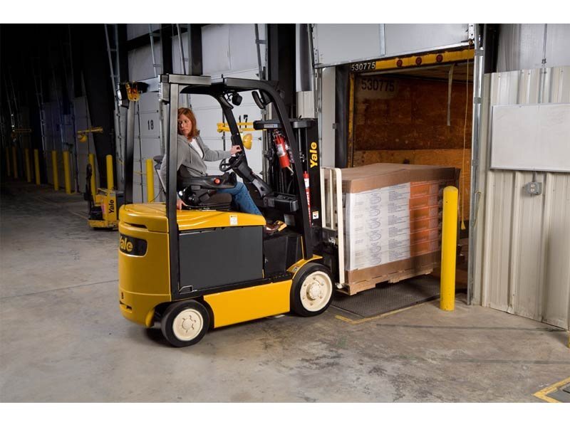 2015 Yale ERC060VG