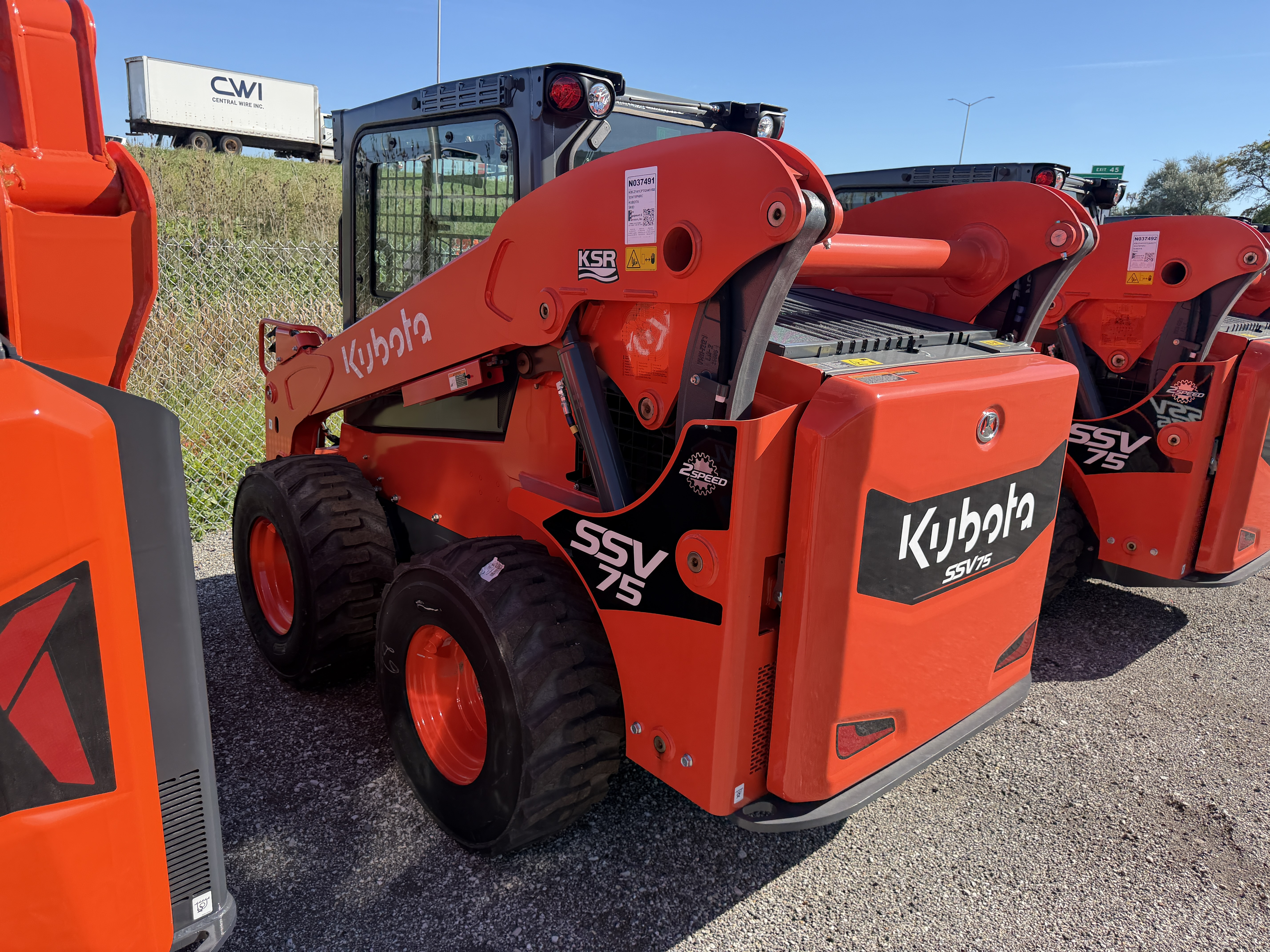 0 Kubota SSV75
