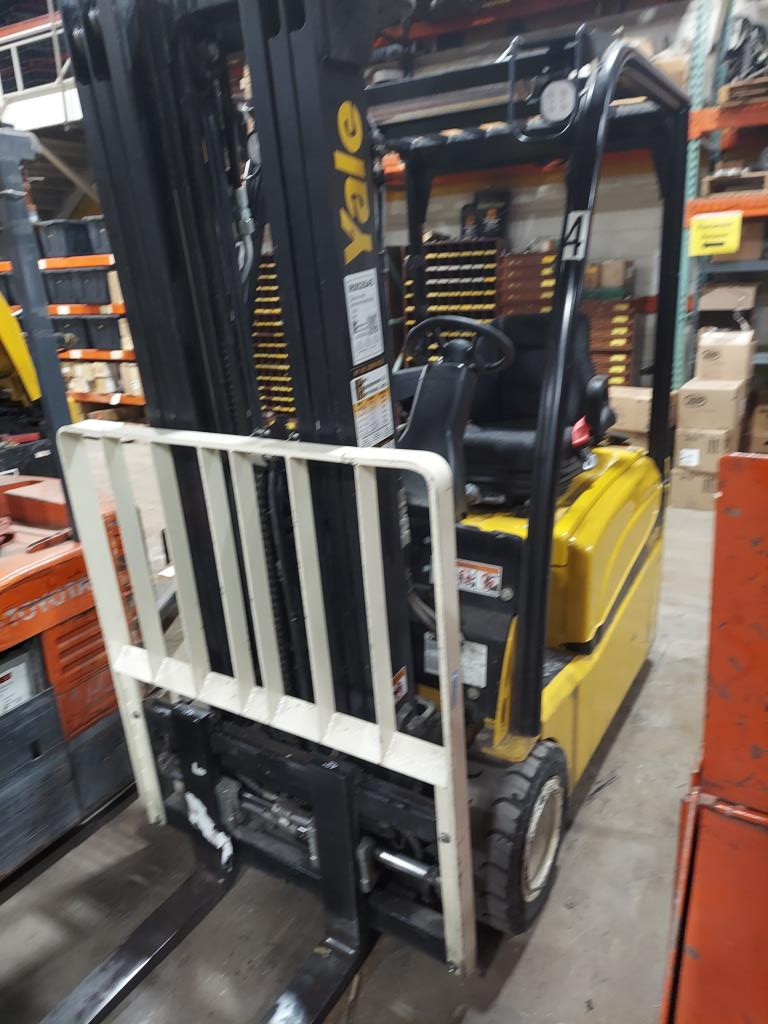 2019 Yale ERP-040VT