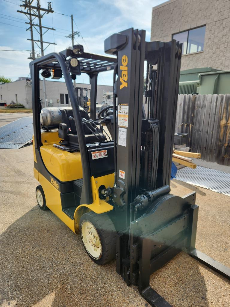 2017 Yale GC050VX