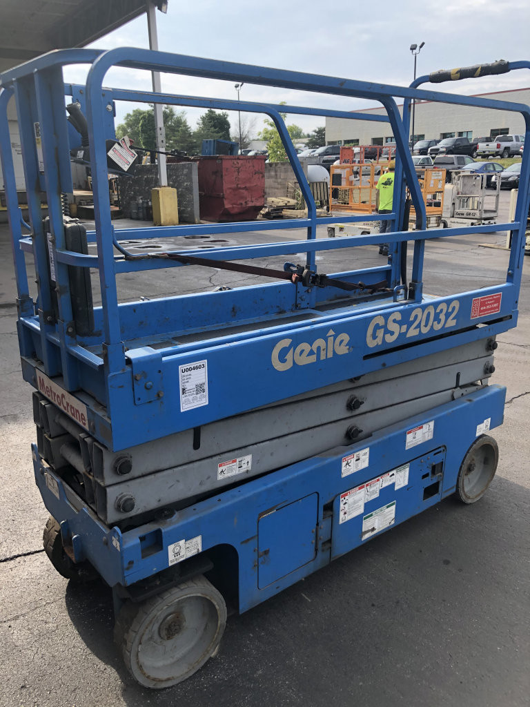 0 Genie GS-2032