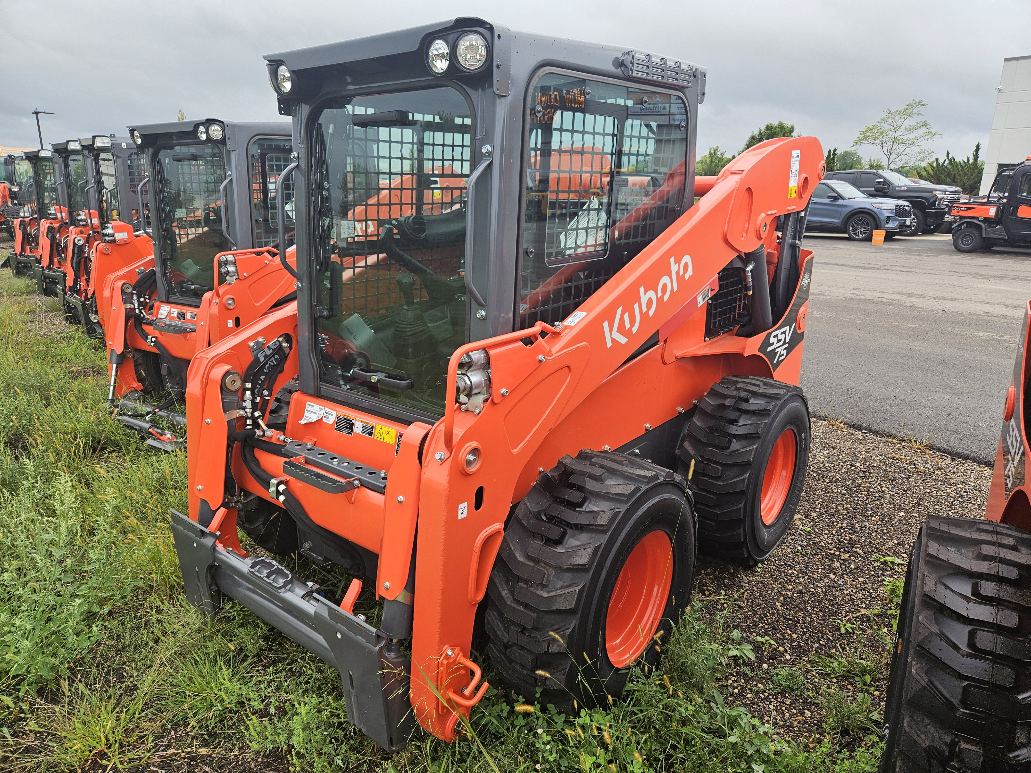 0 Kubota SSV75