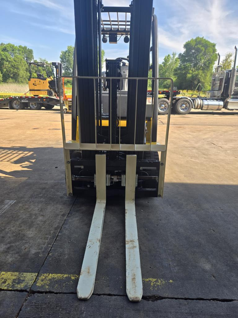 0 Yale GC050VX