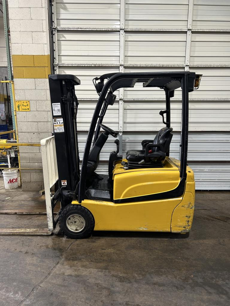 Photo of a 2014 Yale ERP-040VT