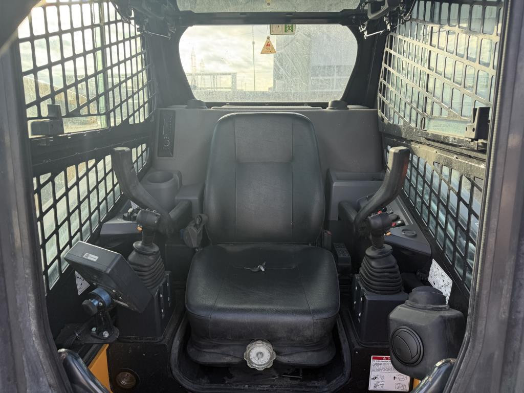 2023 Hyundai HT100V
