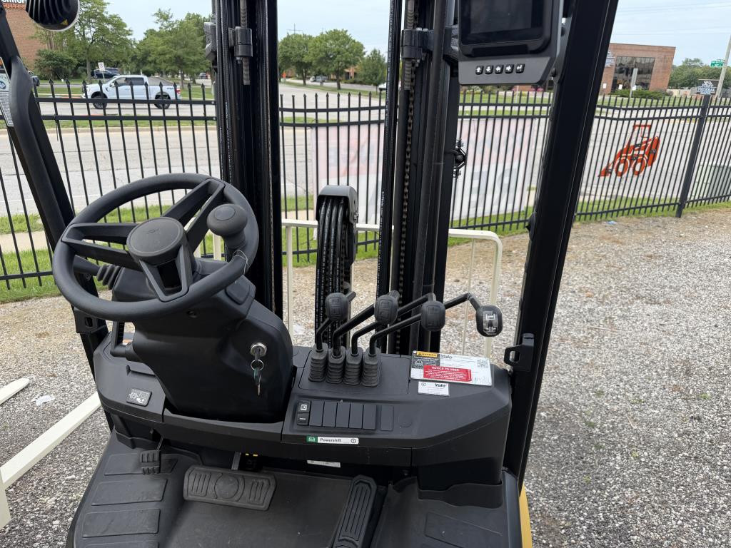 2023 Yale GP60N
