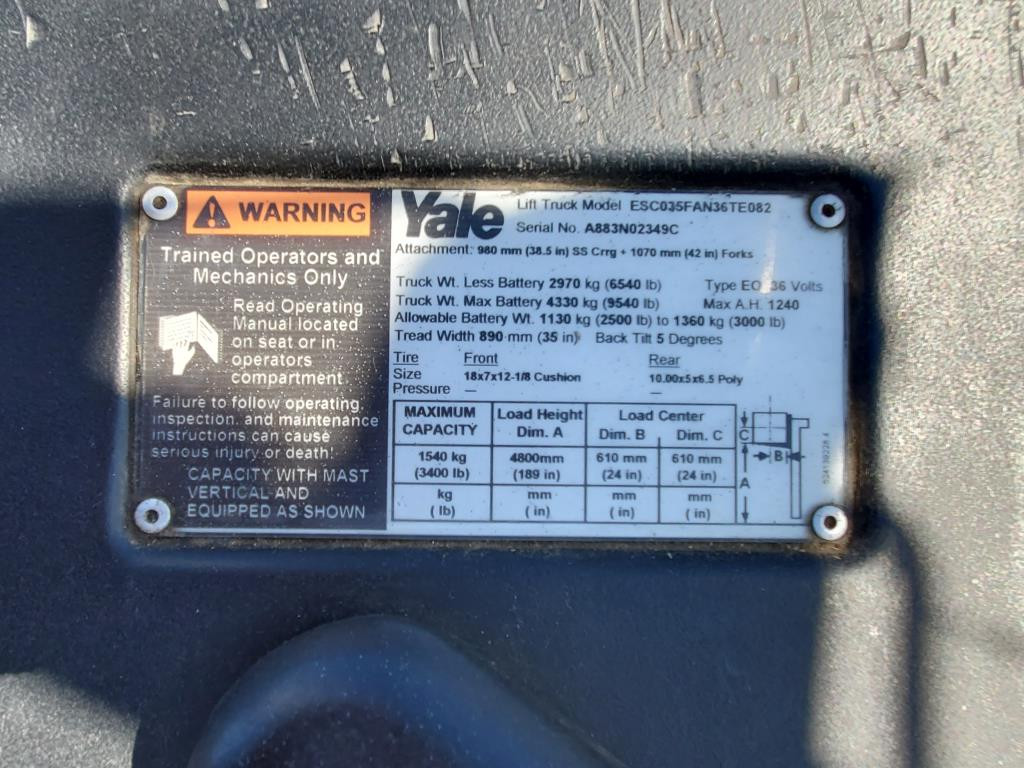 2005 Yale ESC035FA