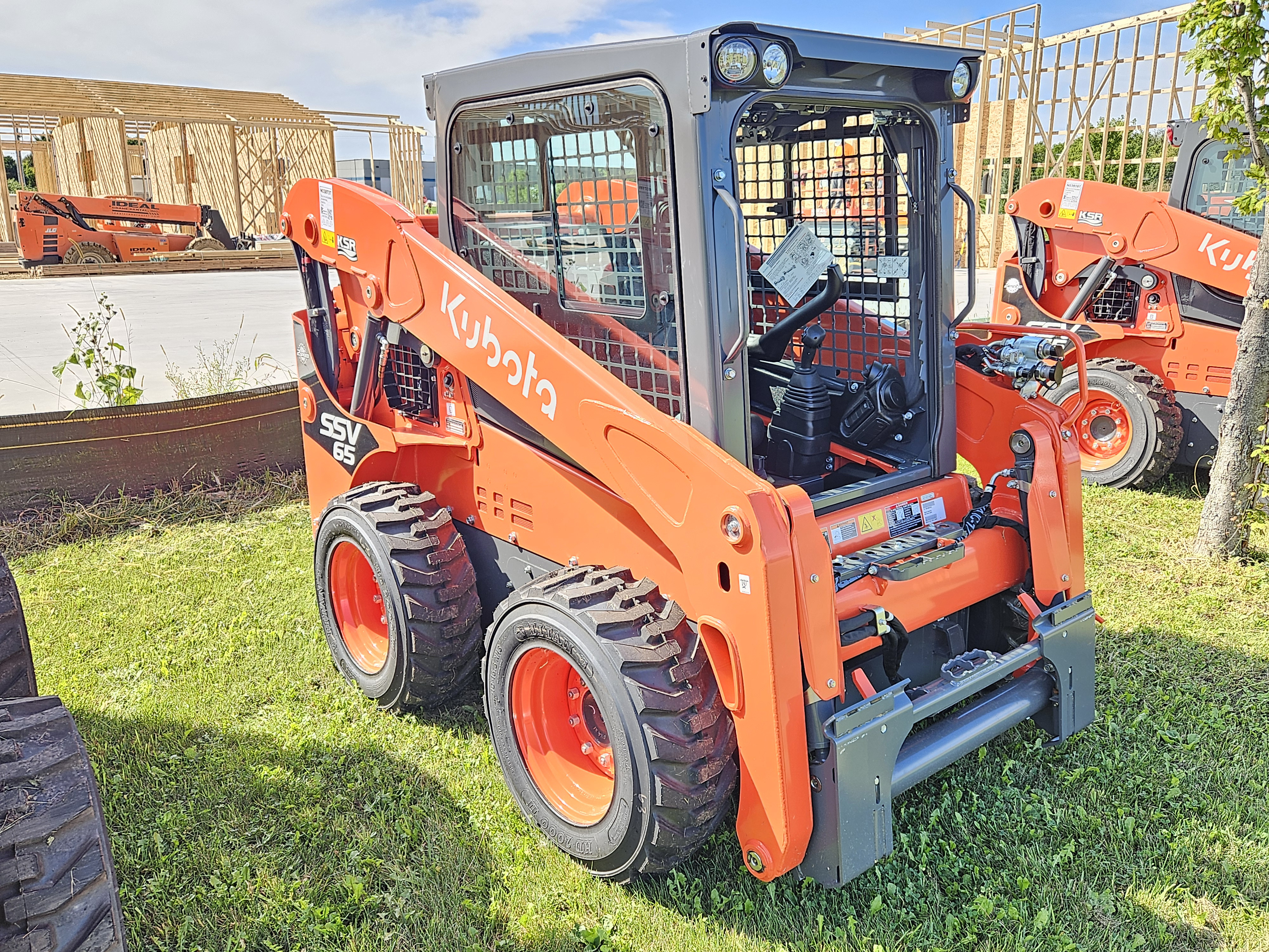 0 Kubota SSV65
