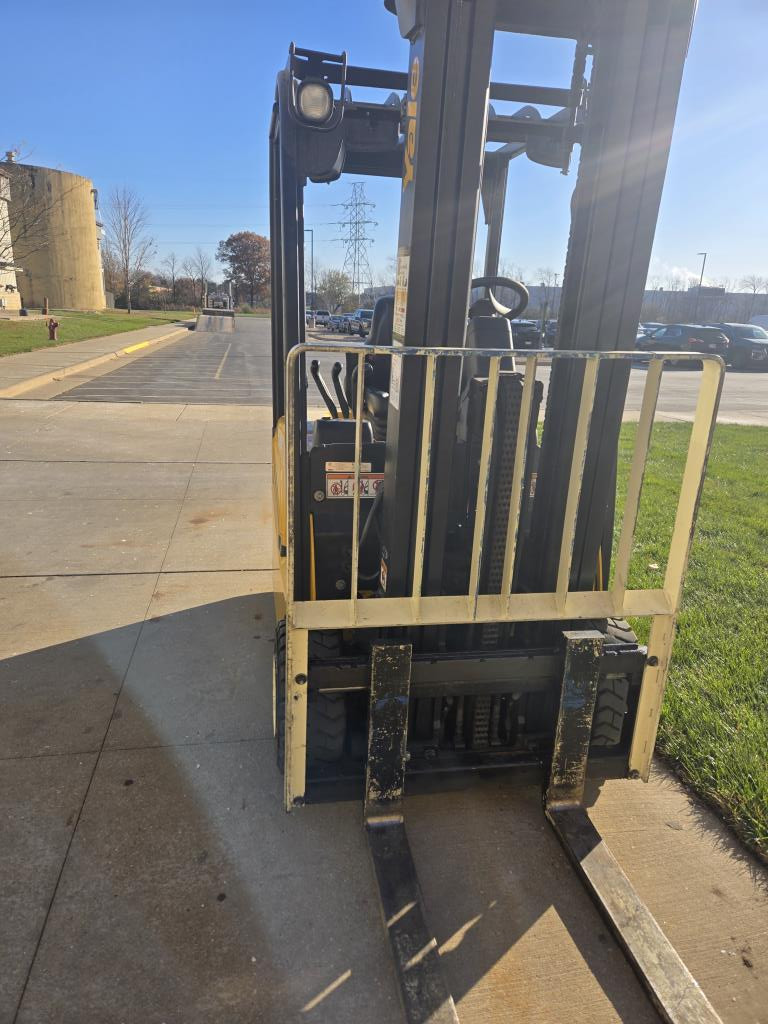 2019 Yale ERP-040VT