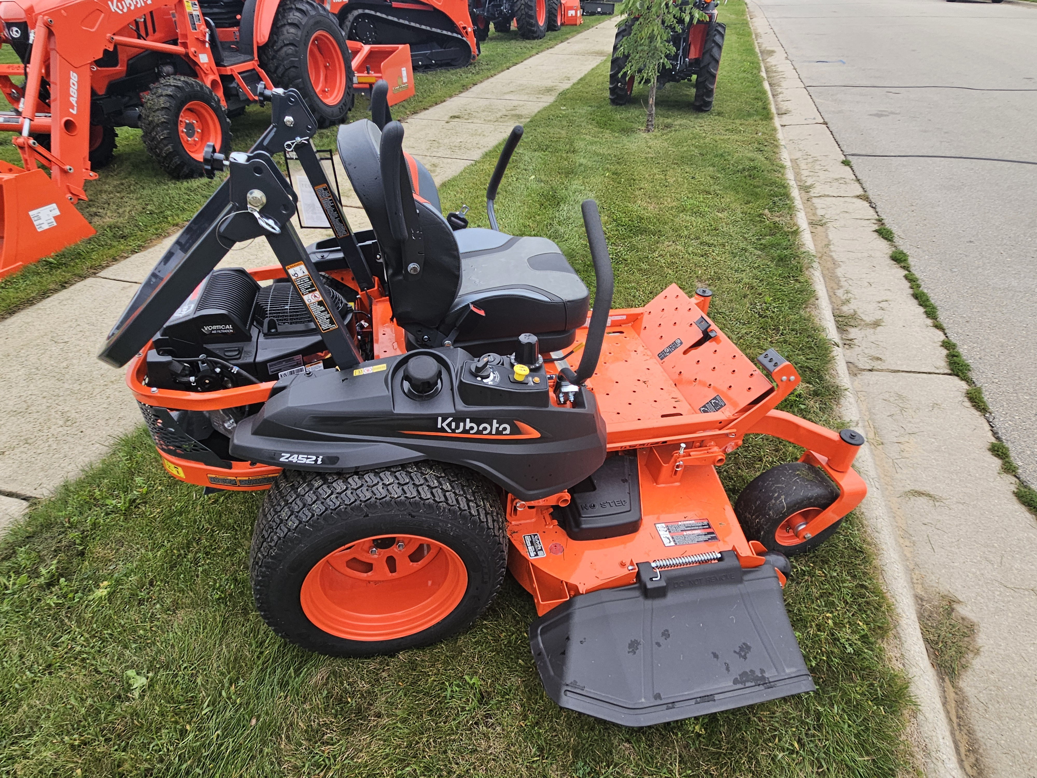 0 Kubota Z452KWTI-60