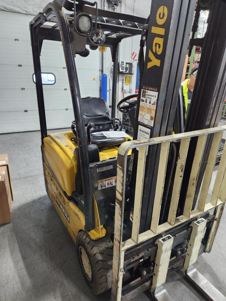 2012 Yale ERP-040VT