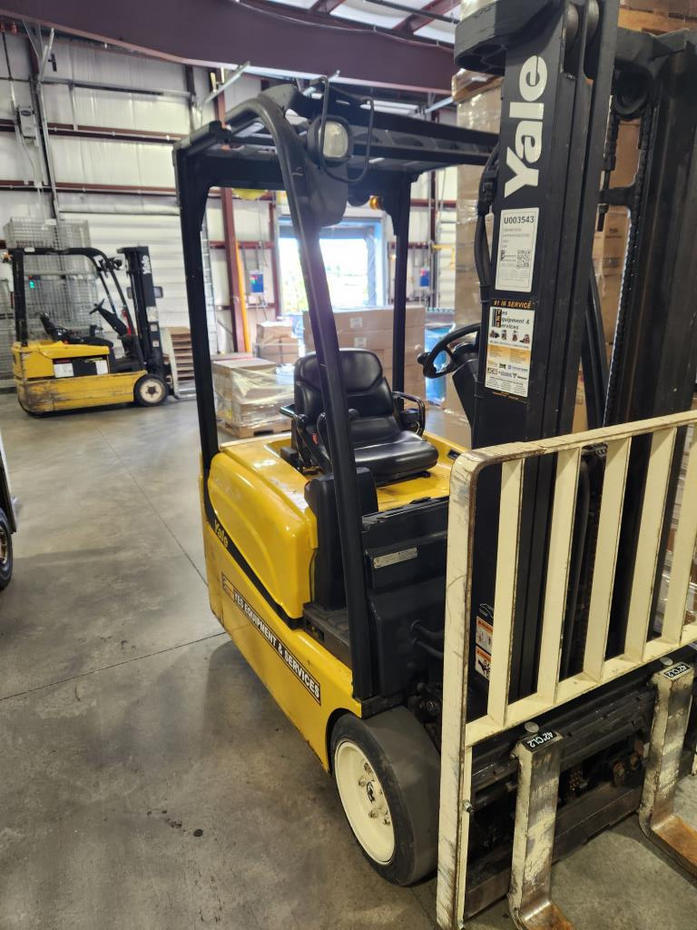 2010 Yale ERP-040VT