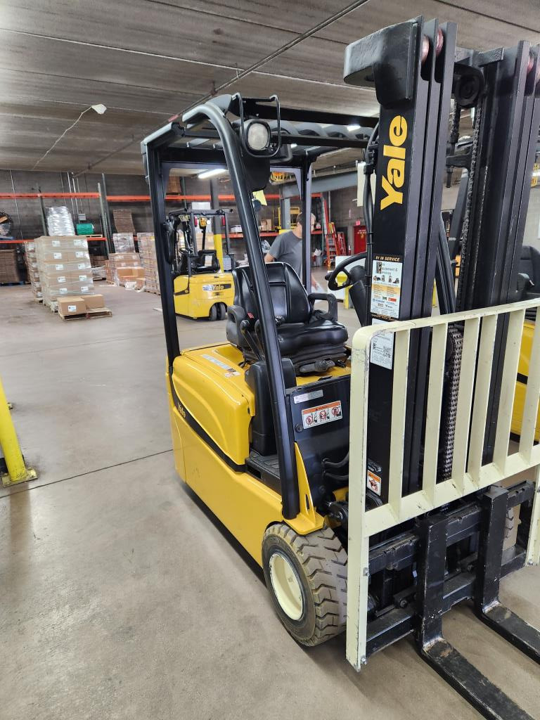2018 Yale ERP-040VT