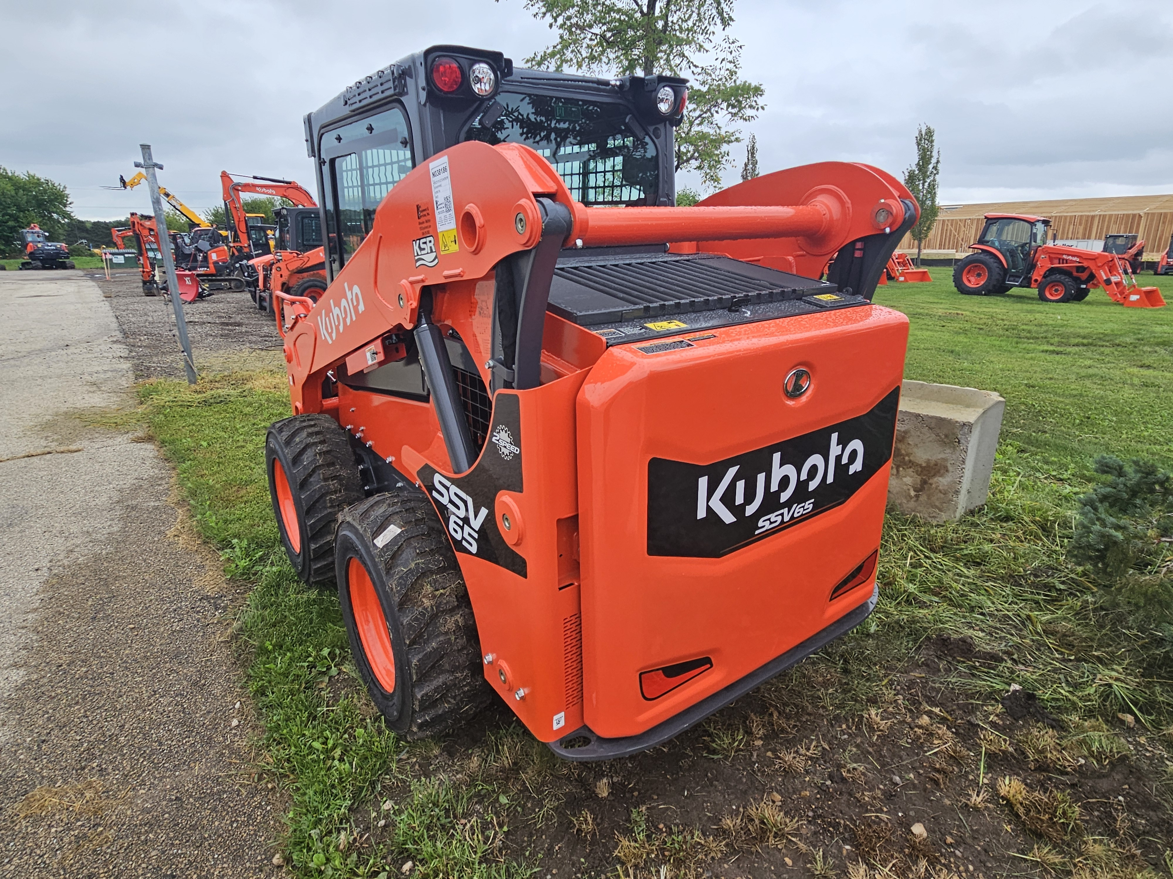 0 Kubota SSV65