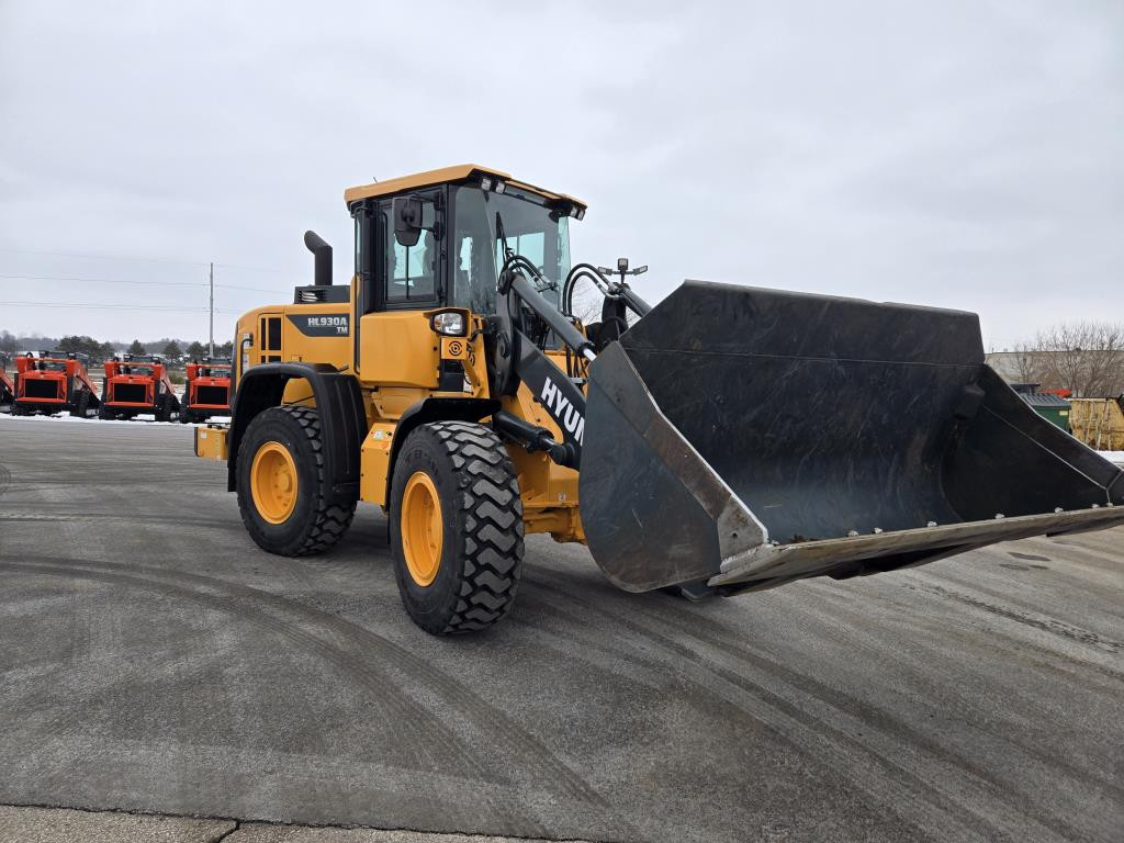 2022 Hyundai HL930A TM