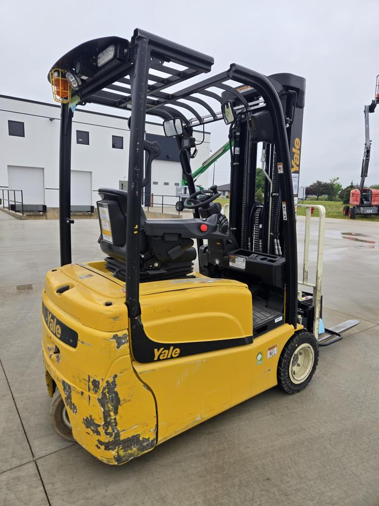 2020 Yale ERP-040VT