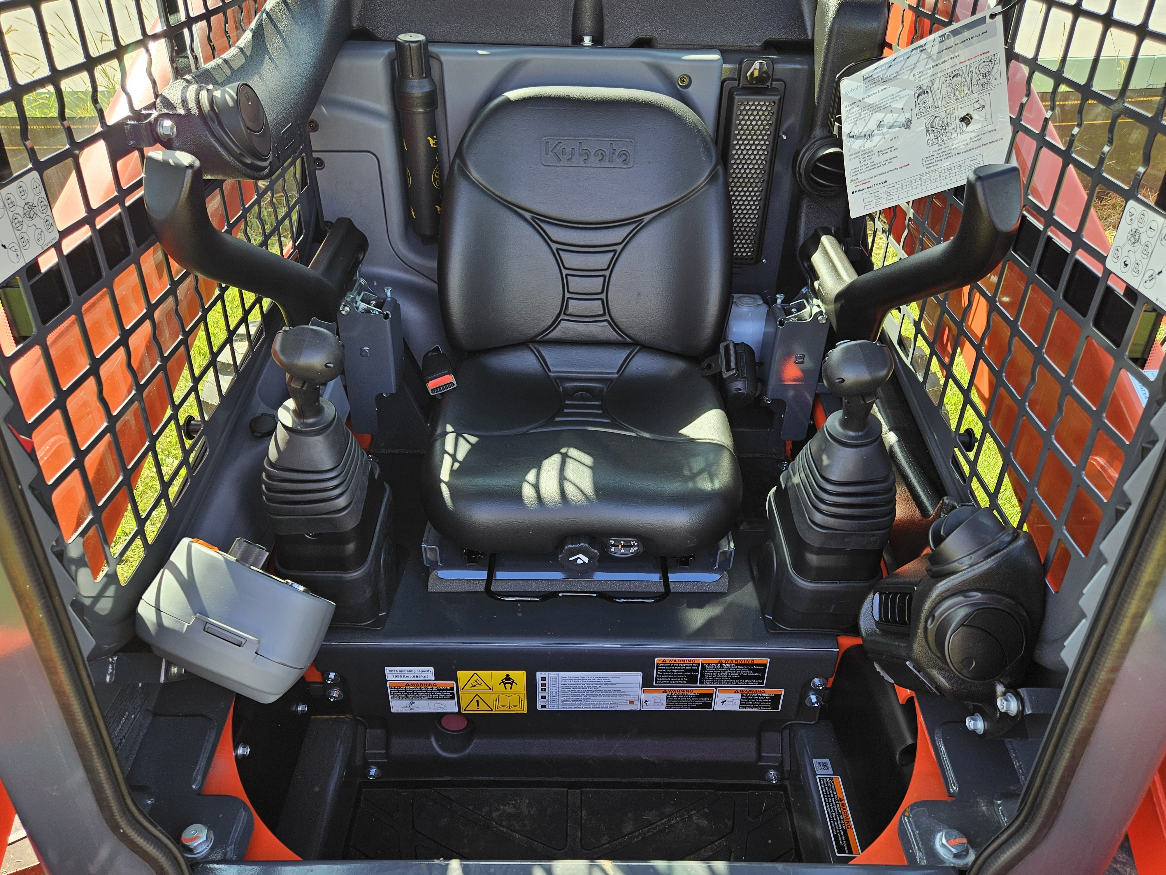 0 Kubota SSV65